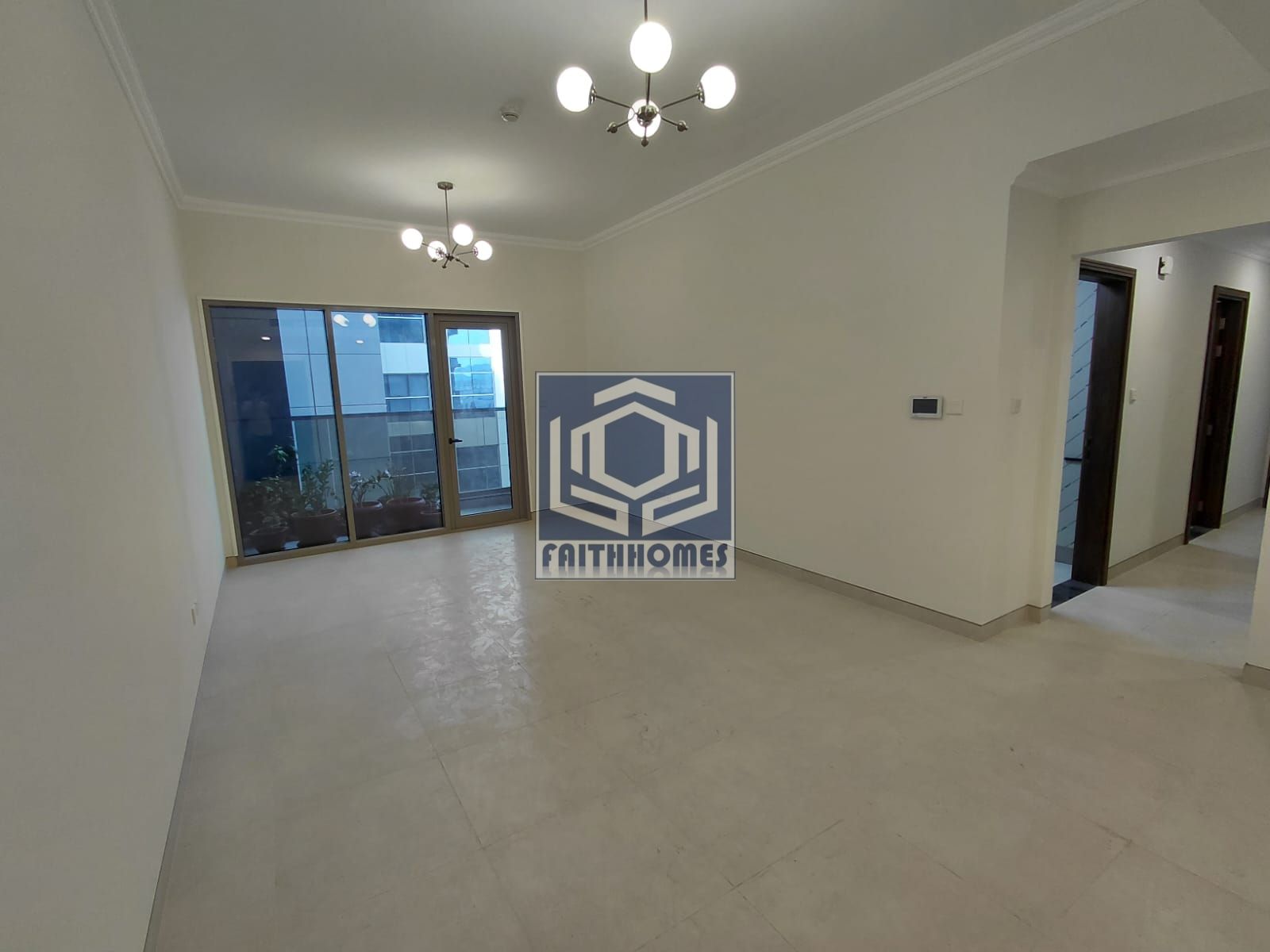 Pool View | High-Floor | Study Room