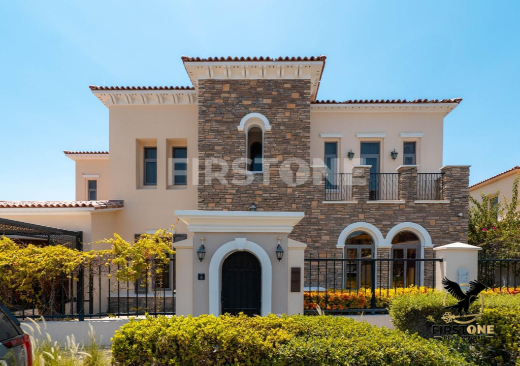 Luxury Living | Meticulous Upgrades | Private Pool