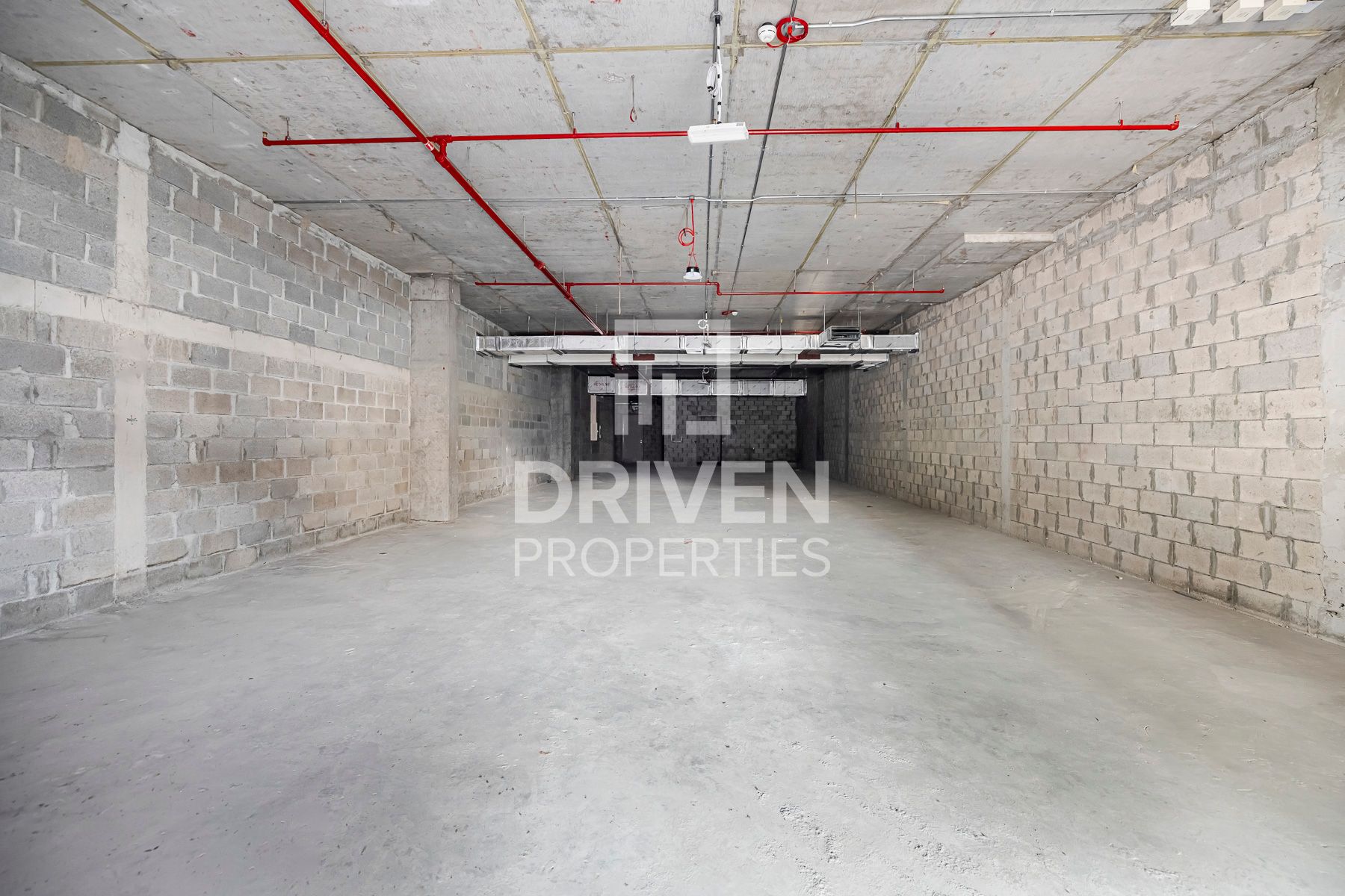 Restaurant Retail Shop and Multiple Options