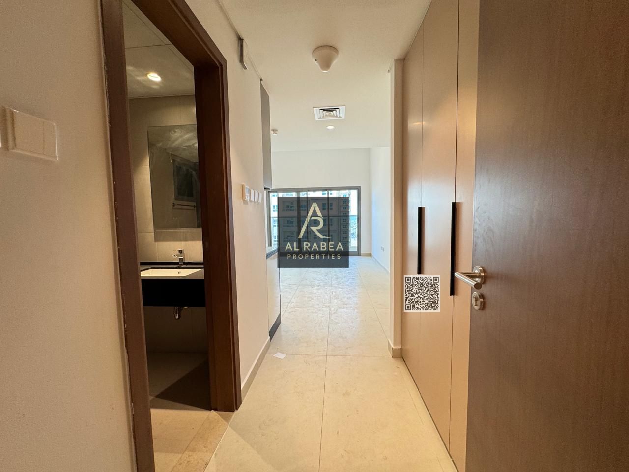 Studio for Sale in Garden Residence – Ready to Move | Freehold | 610 sq ft | Monthly Installment 2,764 AED | Fully ready and handed-over building