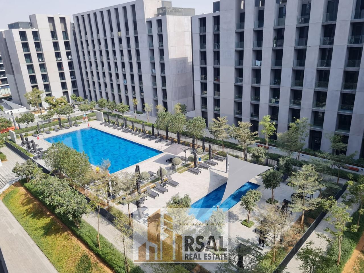 Luxurious Brand New 2 Bedroom Apartment with Balcony and Amenities