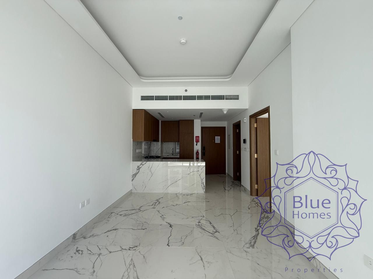 Elegant 1BHK Waterfront Apartment
