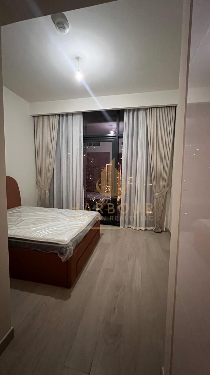 Chiller free spacious Studio Ready To Move