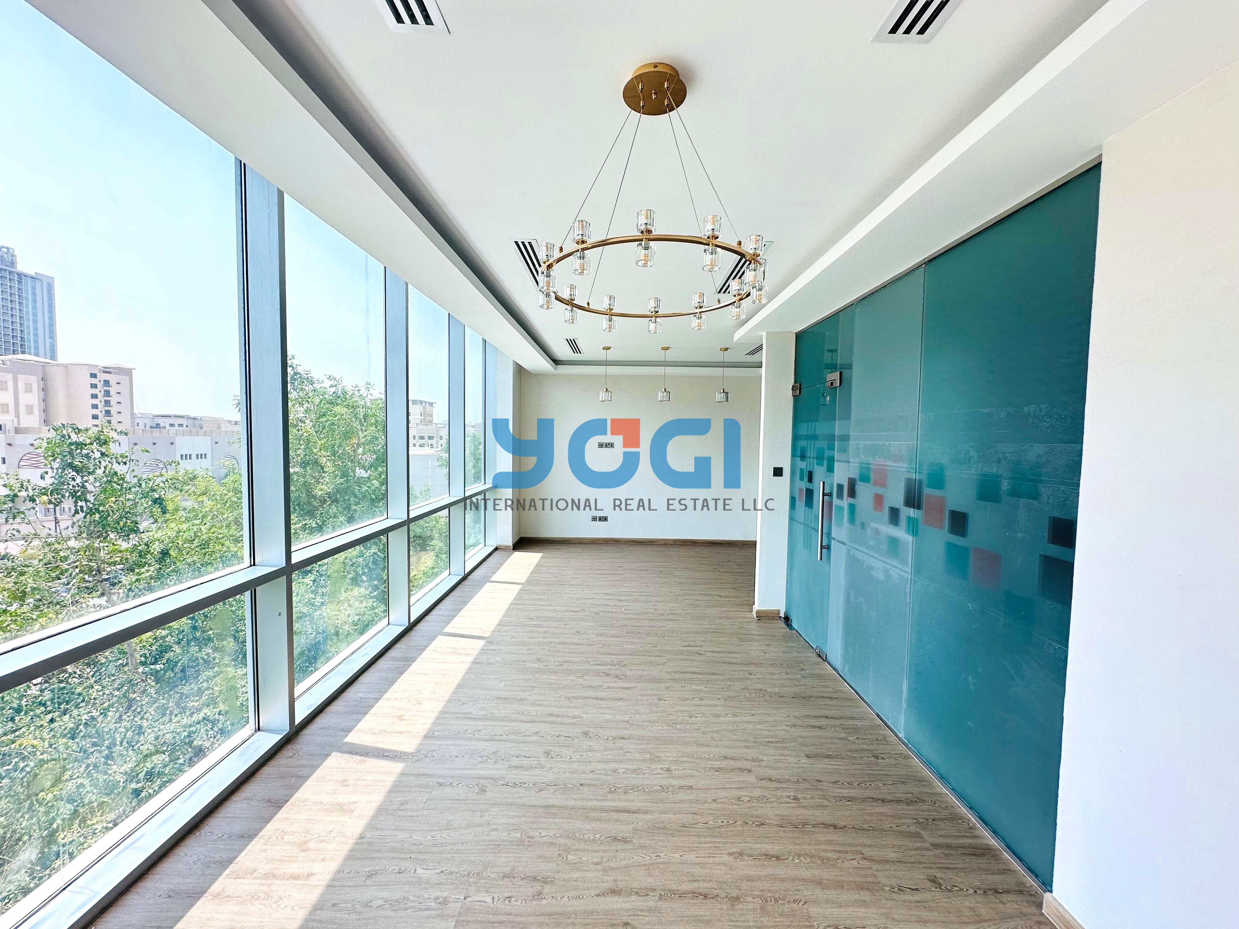 Multiple Premium Offices | Fitted with Glass Partitions