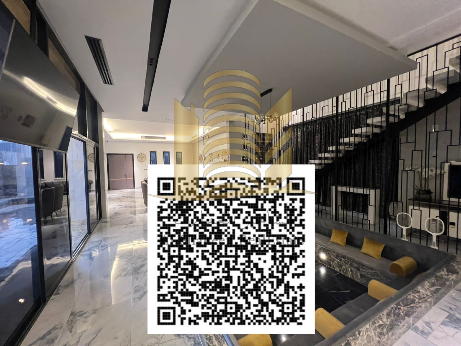 Villa for sale in Ajman, Al Alia area, with a swimming pool. Custom-finished. Super deluxe. Land area: 4300 sq ft. The villa consists of: 5 master bedrooms, a majlis (formal sitting room), a living room with washrooms, a courtyard, air conditioning, a lar