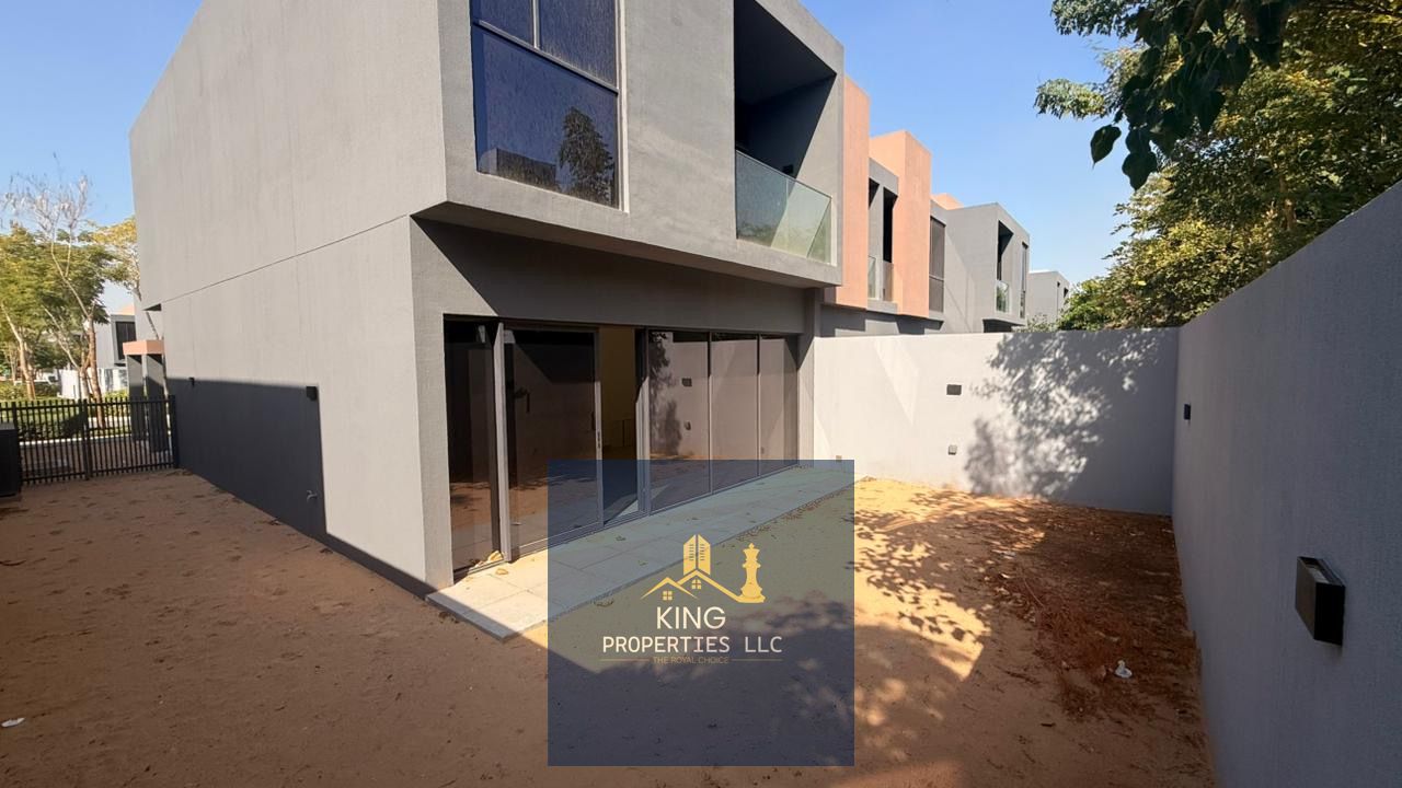 Luxury 3BR Villa with 4 Bathrooms | Robinia, Masaar – For Sale
