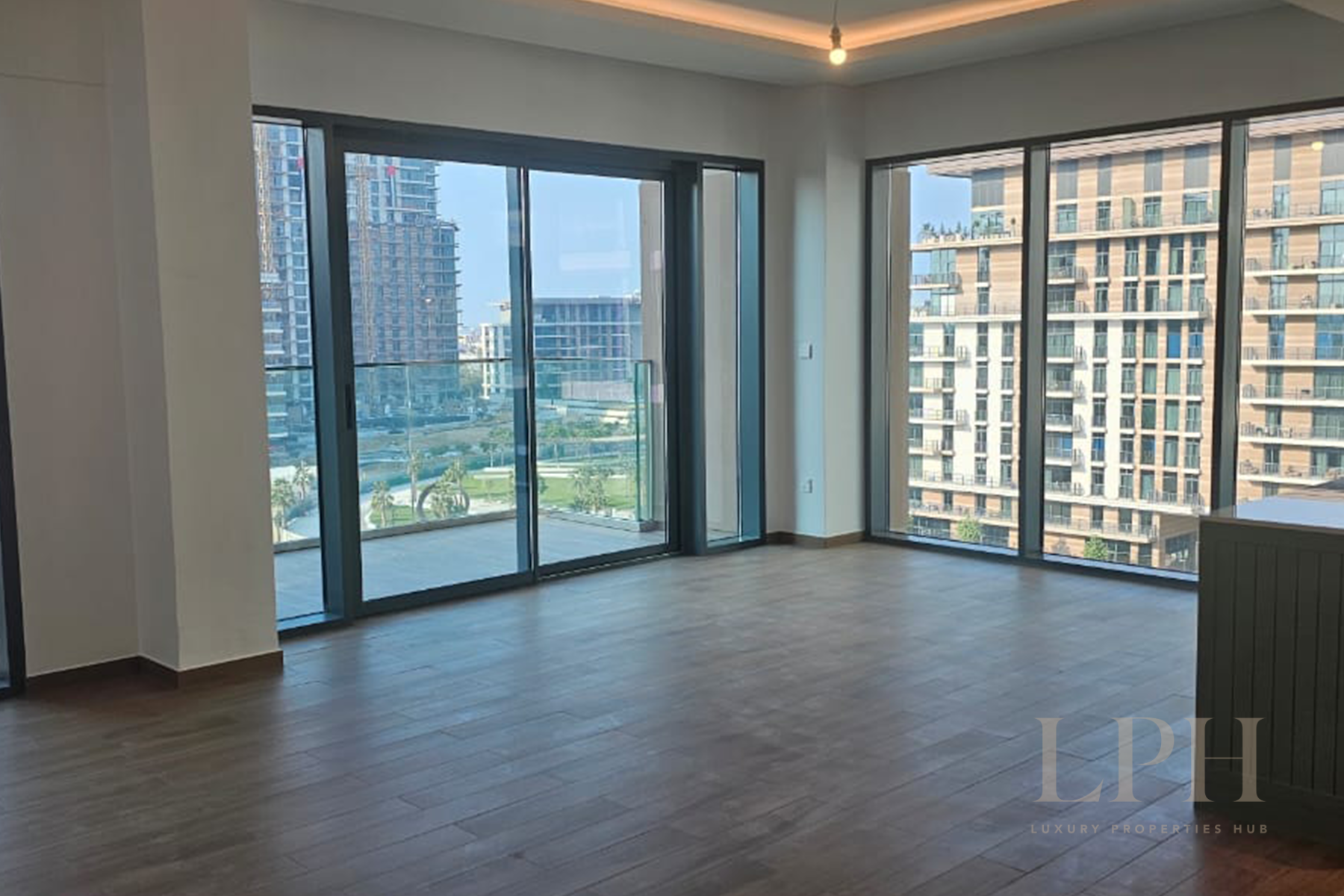 Park View | Spacious | Prime Location