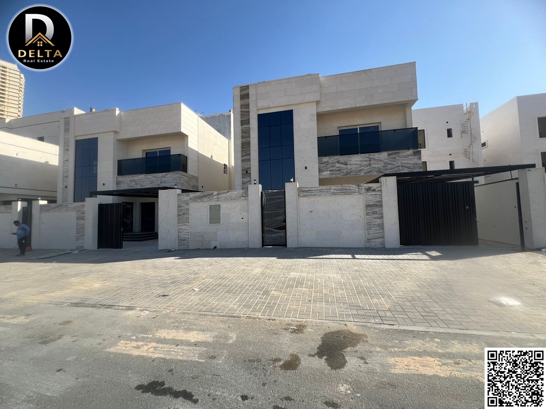 Modern villa in Al-Amrah (directly next to Azha project), two floors and a roof, registration fees included.