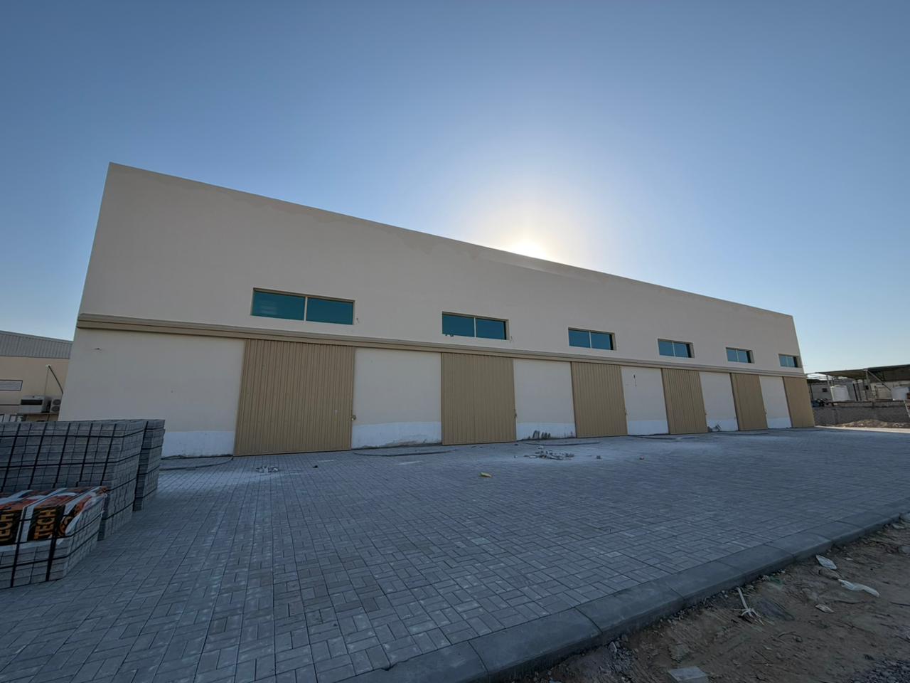 Fully equipped warehouse for rent in Al Jurf Industrial Area - Ajman. An ideal opportunity for your business.