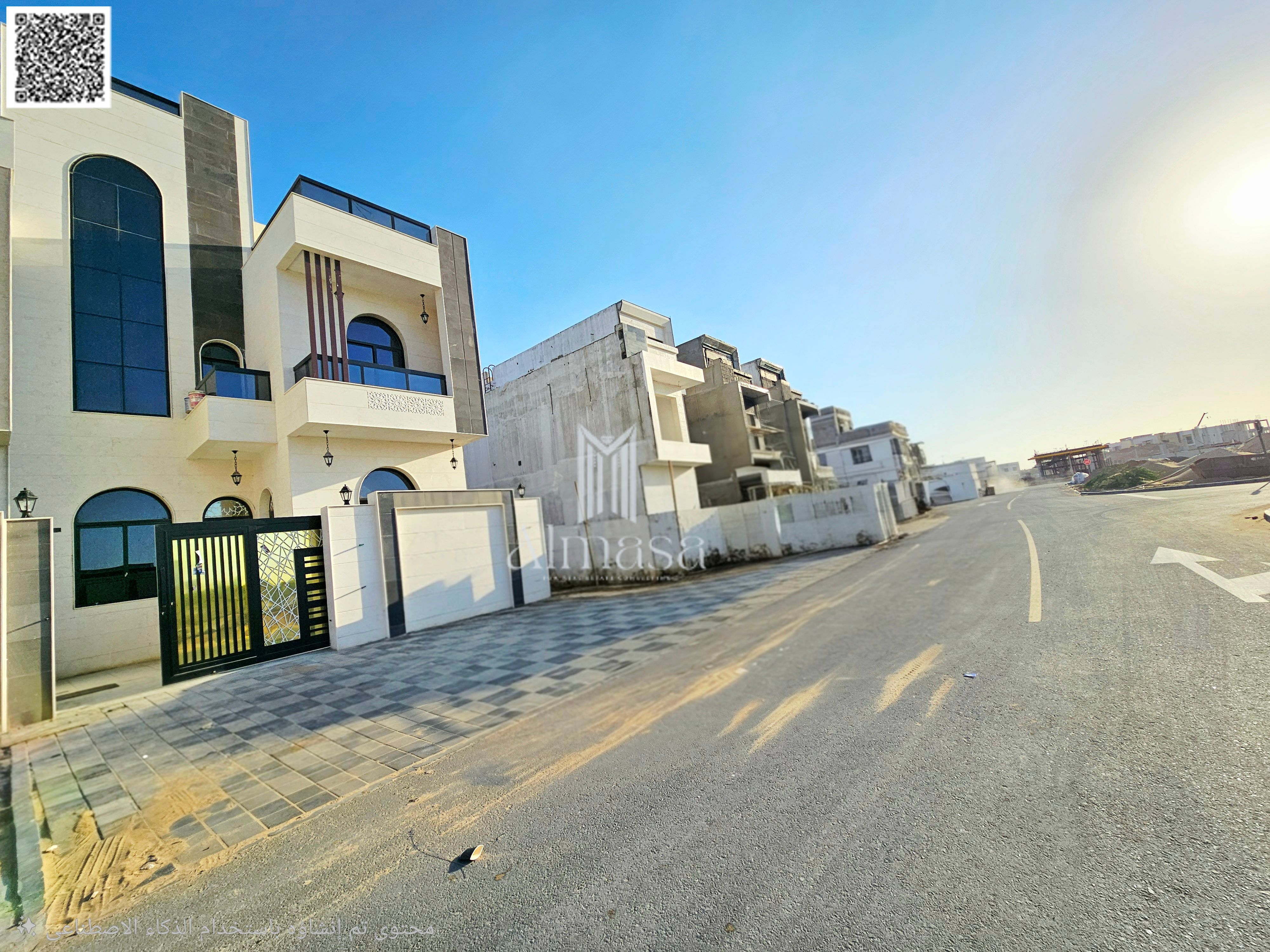 Own a villa on a main street (at an attractive price) including registration fees.