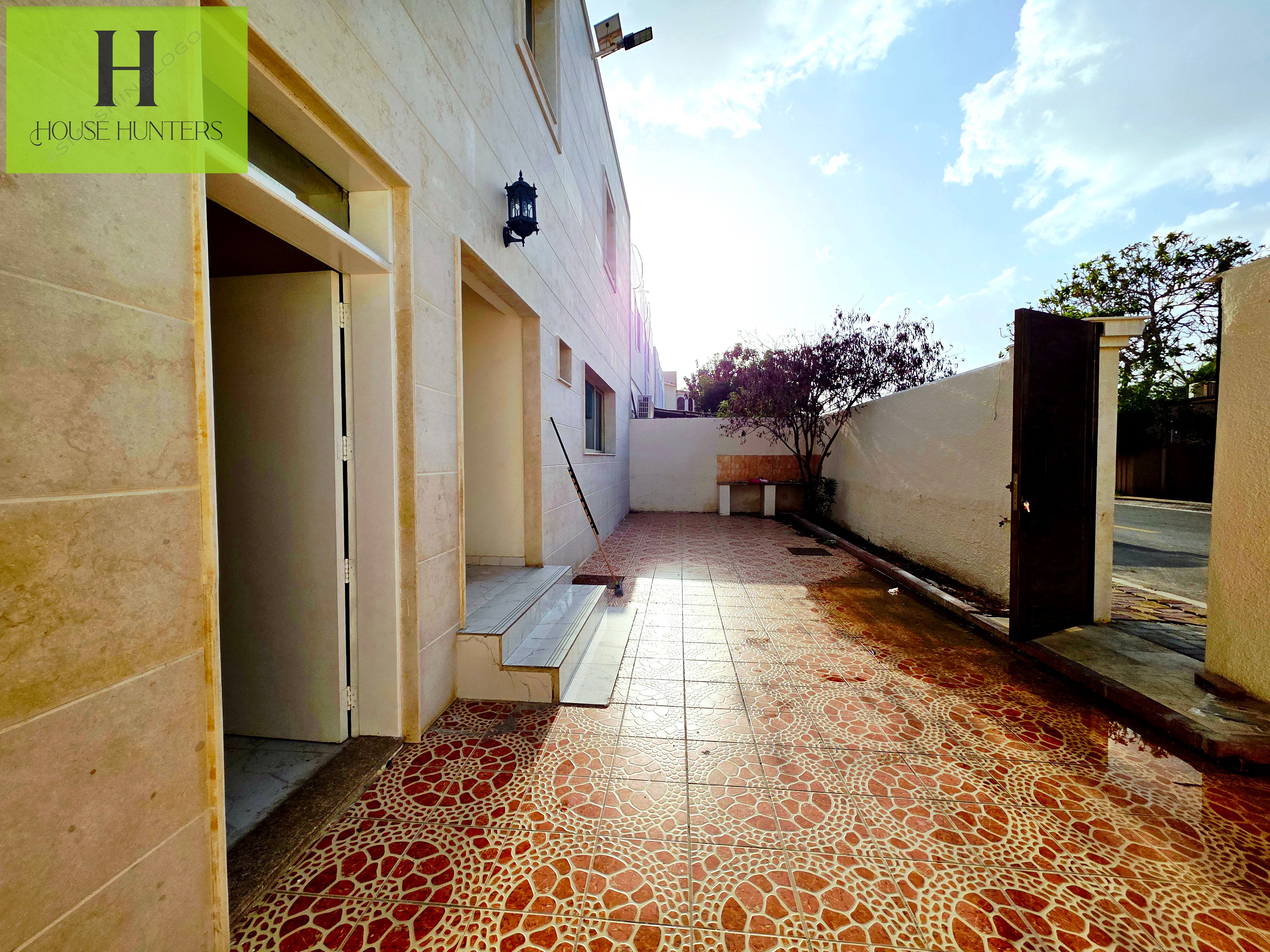 Spacious 3BR Villa Near Beach