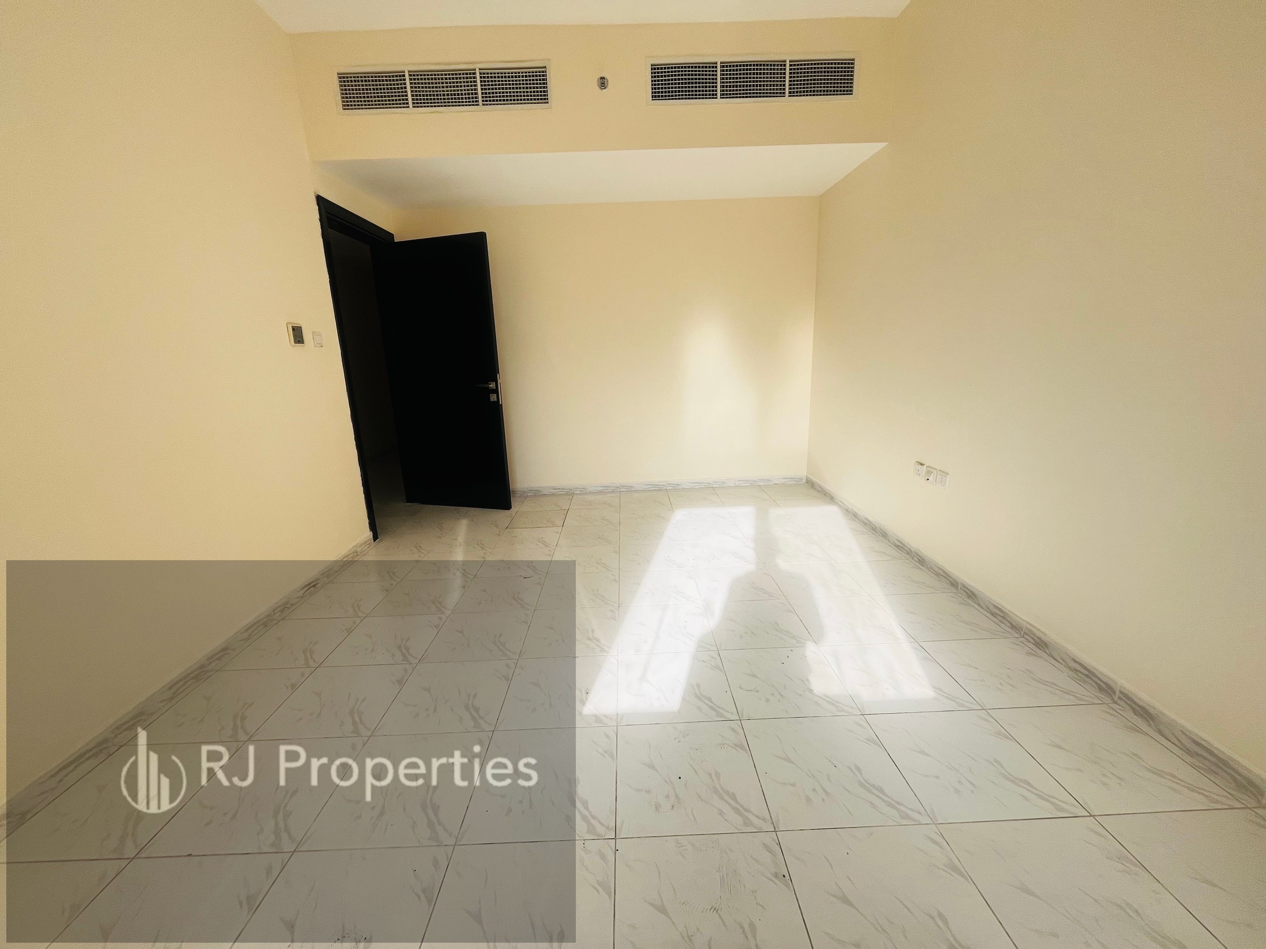 Luxury 2bhk apartment near to park separate hall open view with parking free just 48k