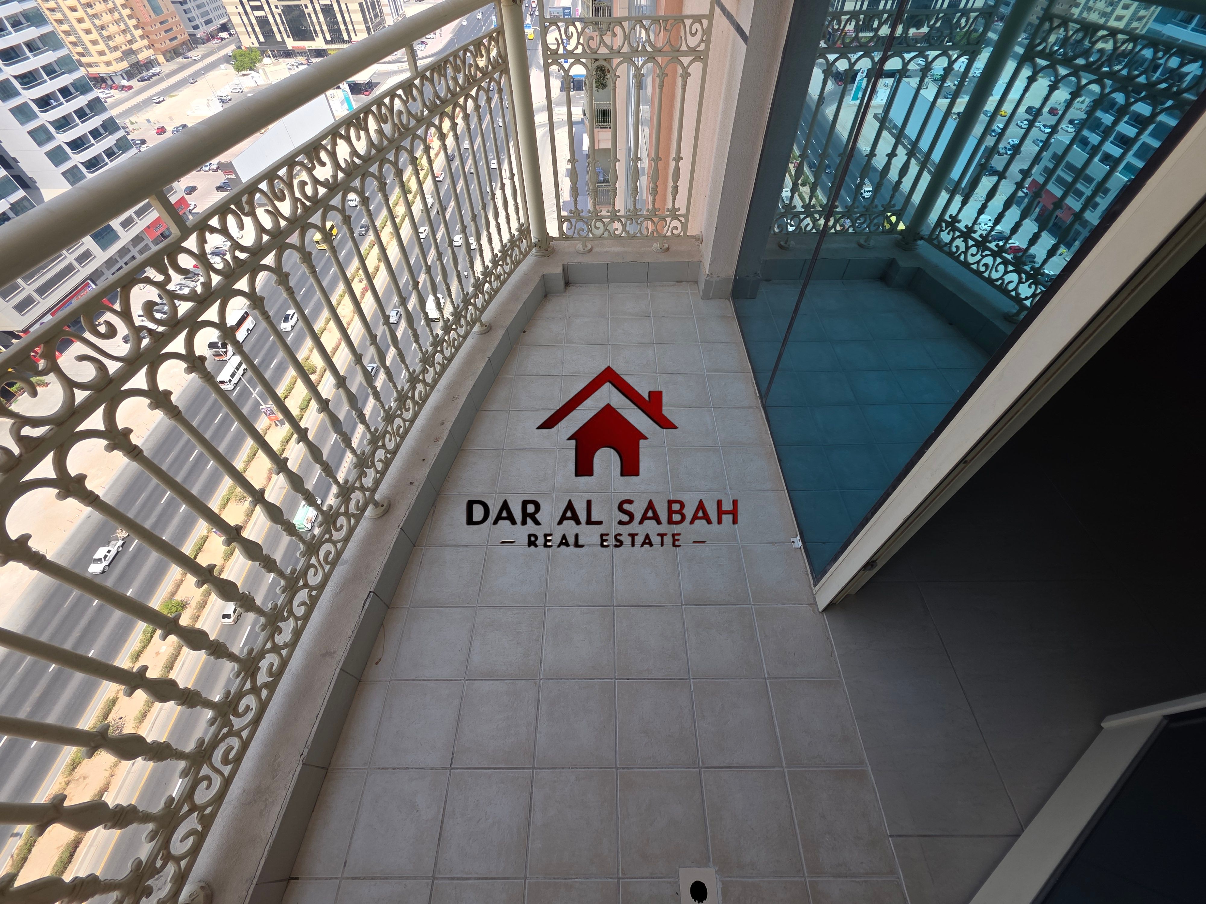 HUGE SIZE 3BHK+MAIDS ROOM•BALCONY•BUIL-IN CUPBOARDS•1MONTH FREE•3YEARS SAME RENT IN 70K ONLY