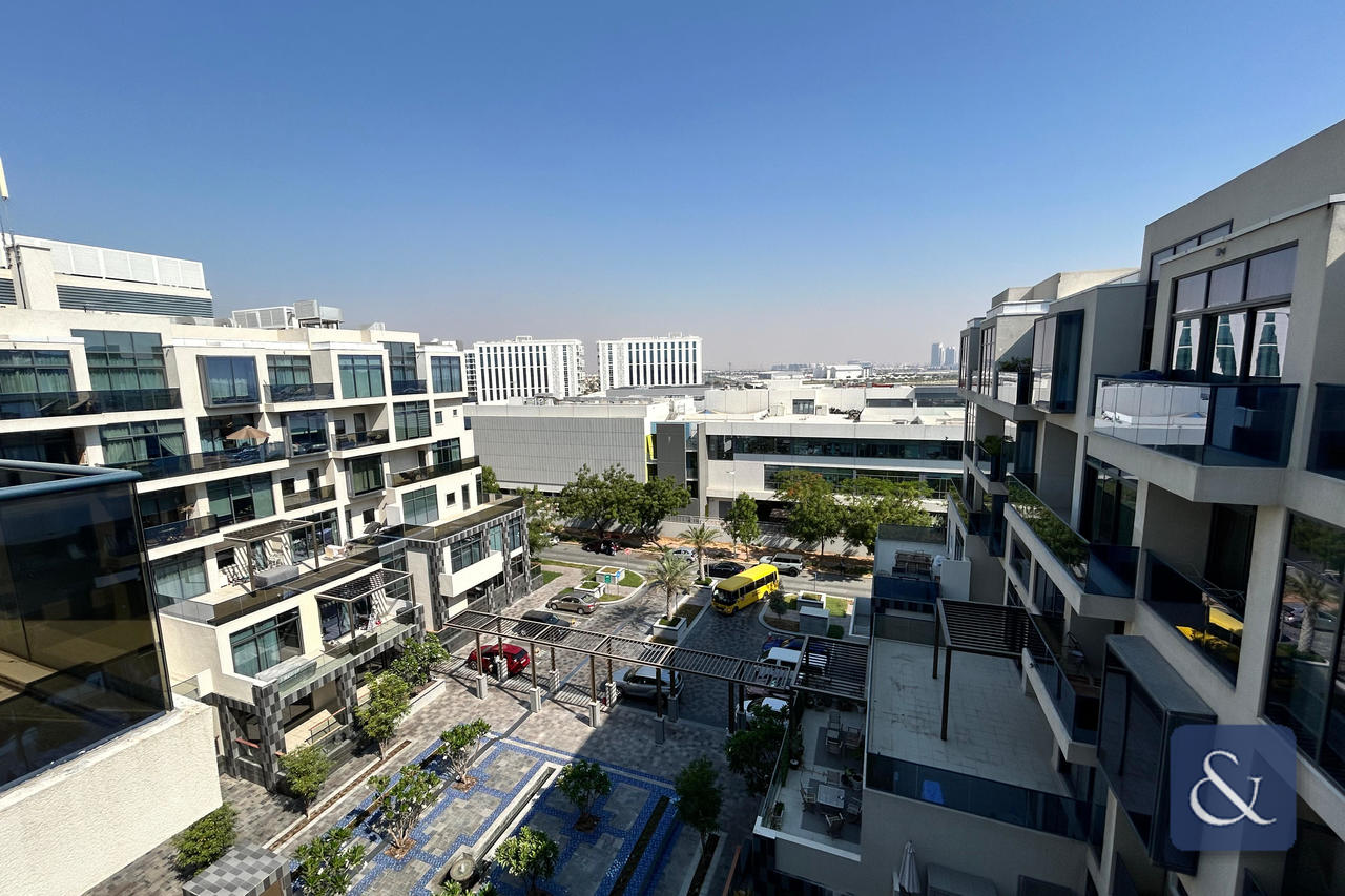 Spacious 2 bedroom | Vacant now | 1,442 sqft