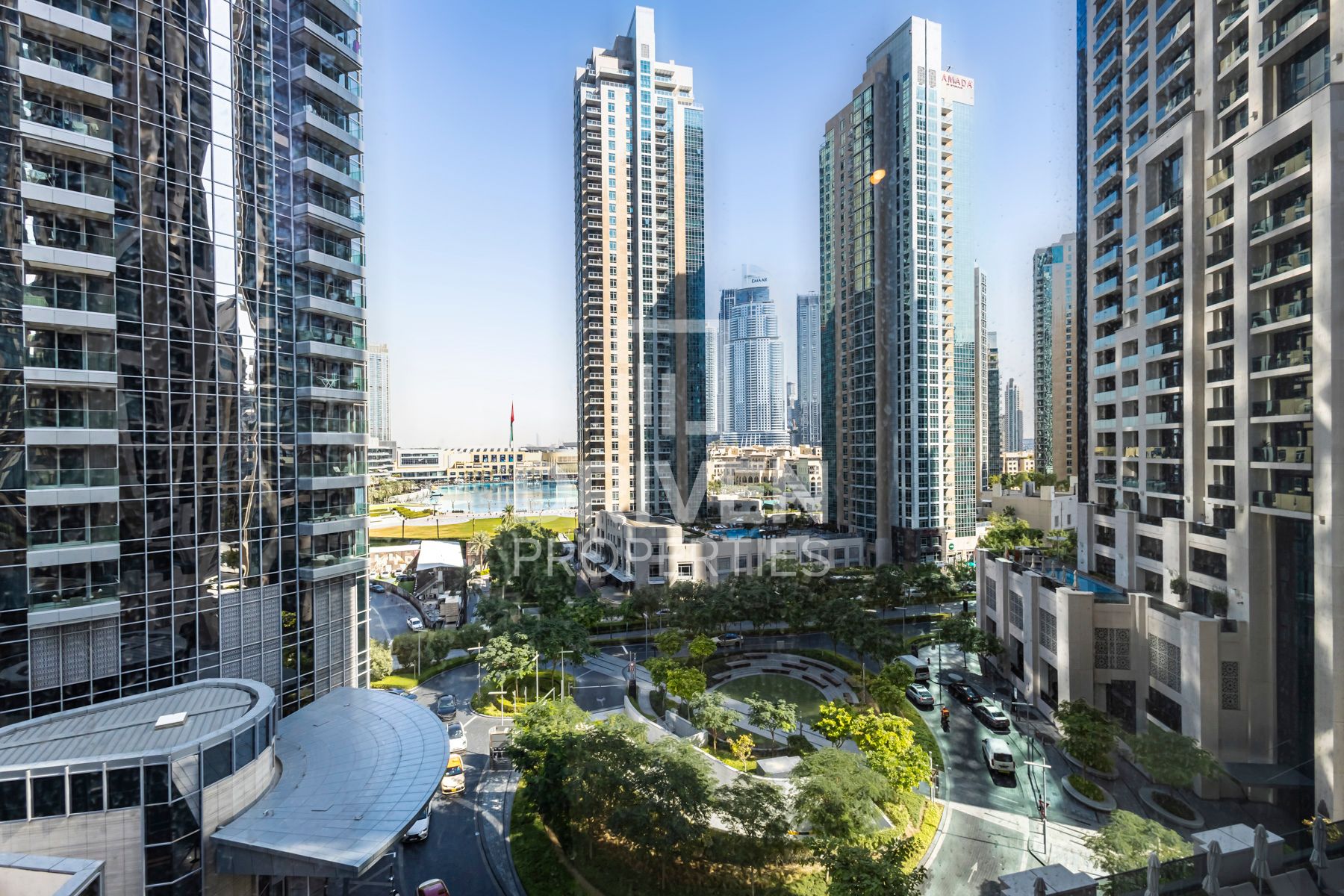 Bright Layout | Prime location | Fountain View
