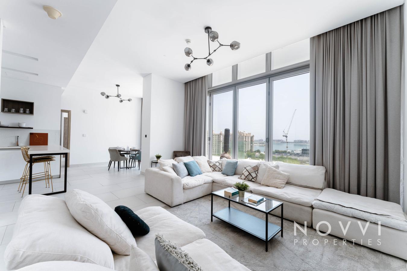 Luxurious | Sea View | Roof Top Jacuzzi