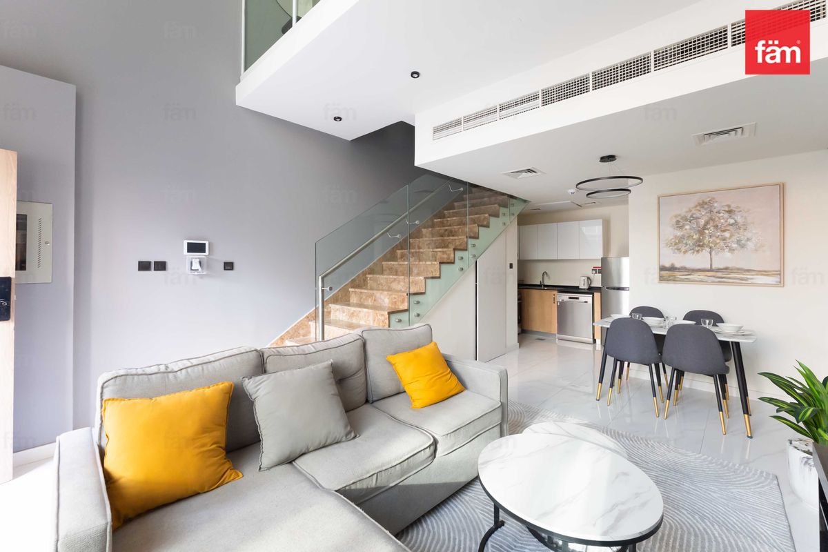 Good location | Vacant | Closed loft | Furnished