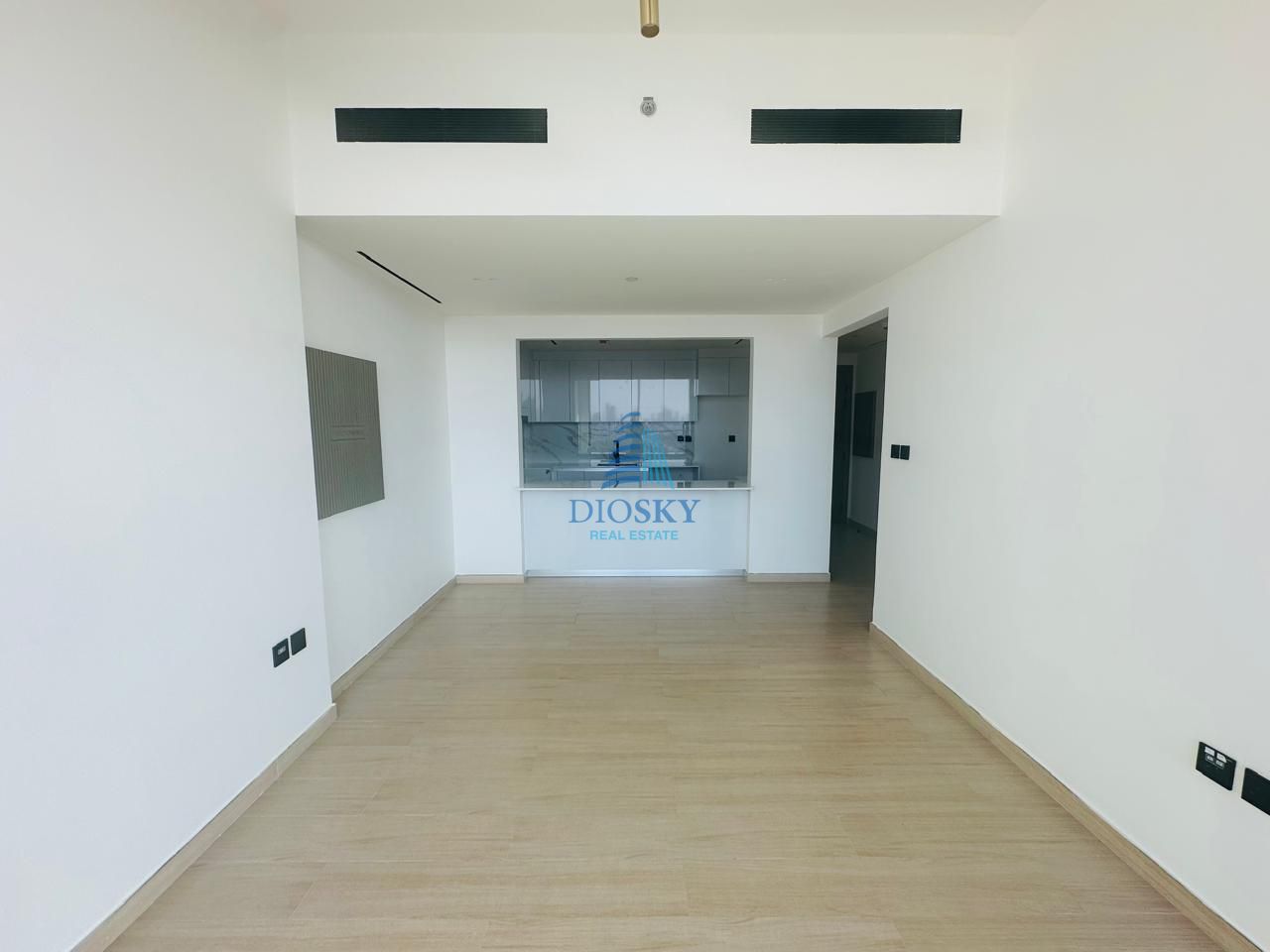 Smart Home | Vacant | Open View