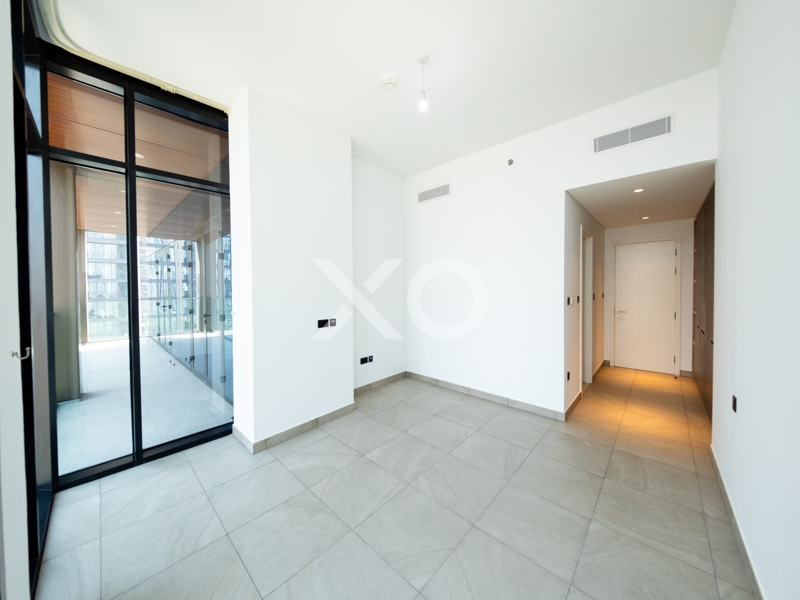 Vacant | High Floor | 3 Beds plus Maids