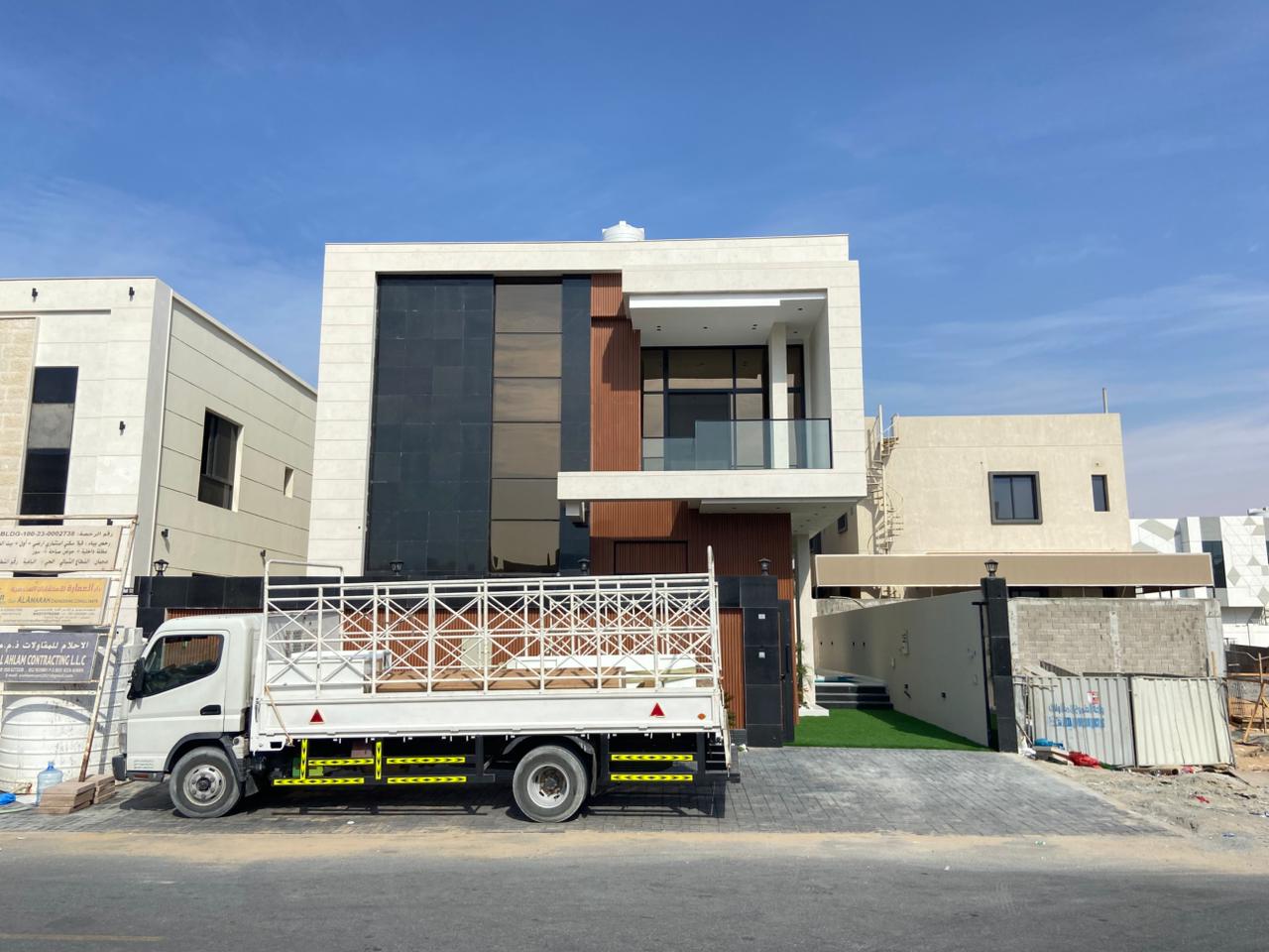 A unique opportunity at an attractive price and with no annual fees: Own a villa for sale in Ajman, first occupancy, freehold ownership including regi
