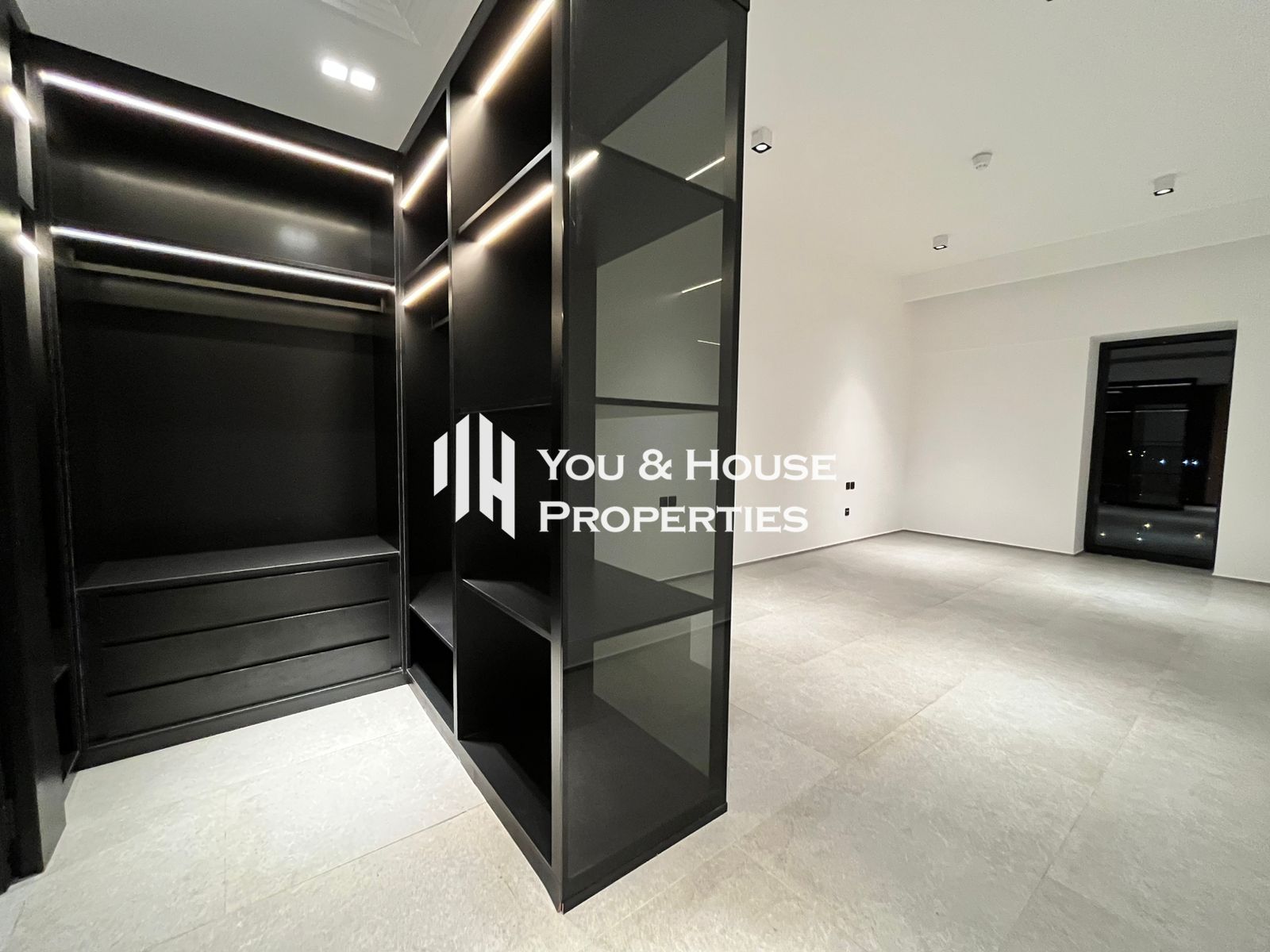 Premium and Stylish 1Bedroom I Elegant Layout I Prime JVC Location