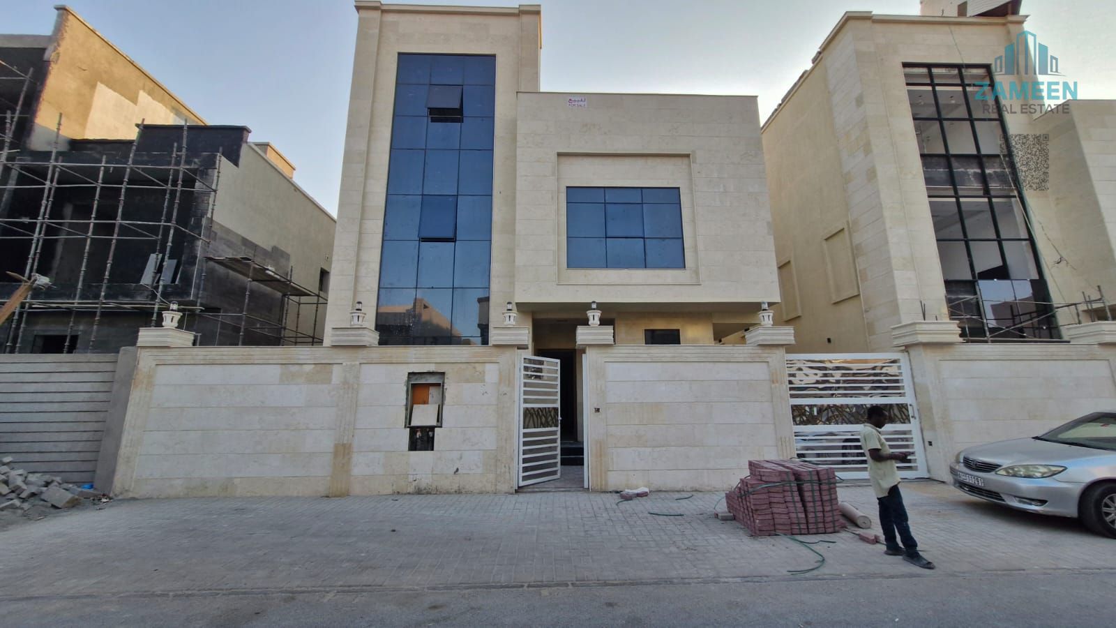 Property Spotlight: 7 Master Bedrooms + Rooftop Villa in Ajman (Large Space) An exceptional opportunity to own a spacious villa with a regal desig