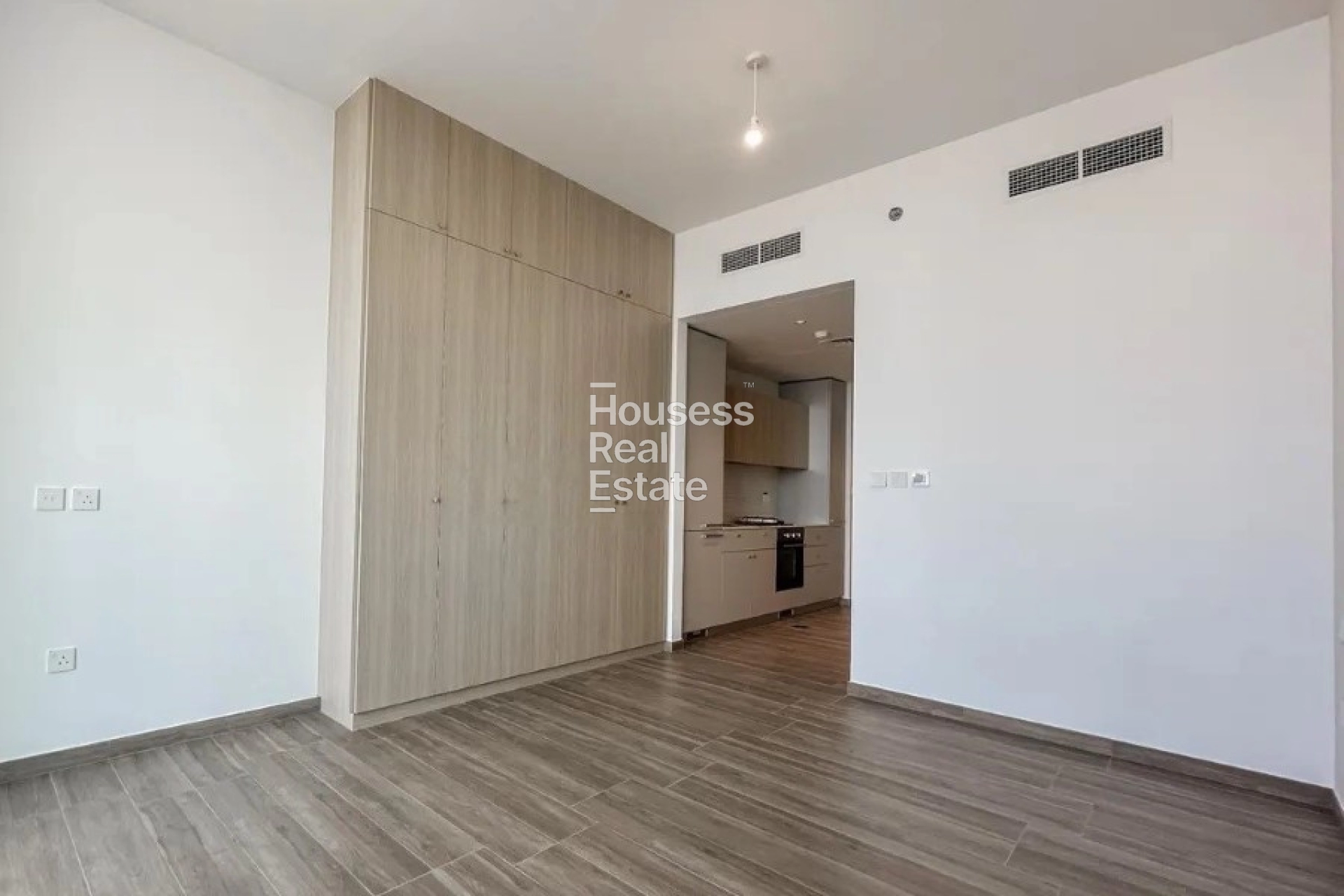 Modern Finishing | Vacant | Big-Layout