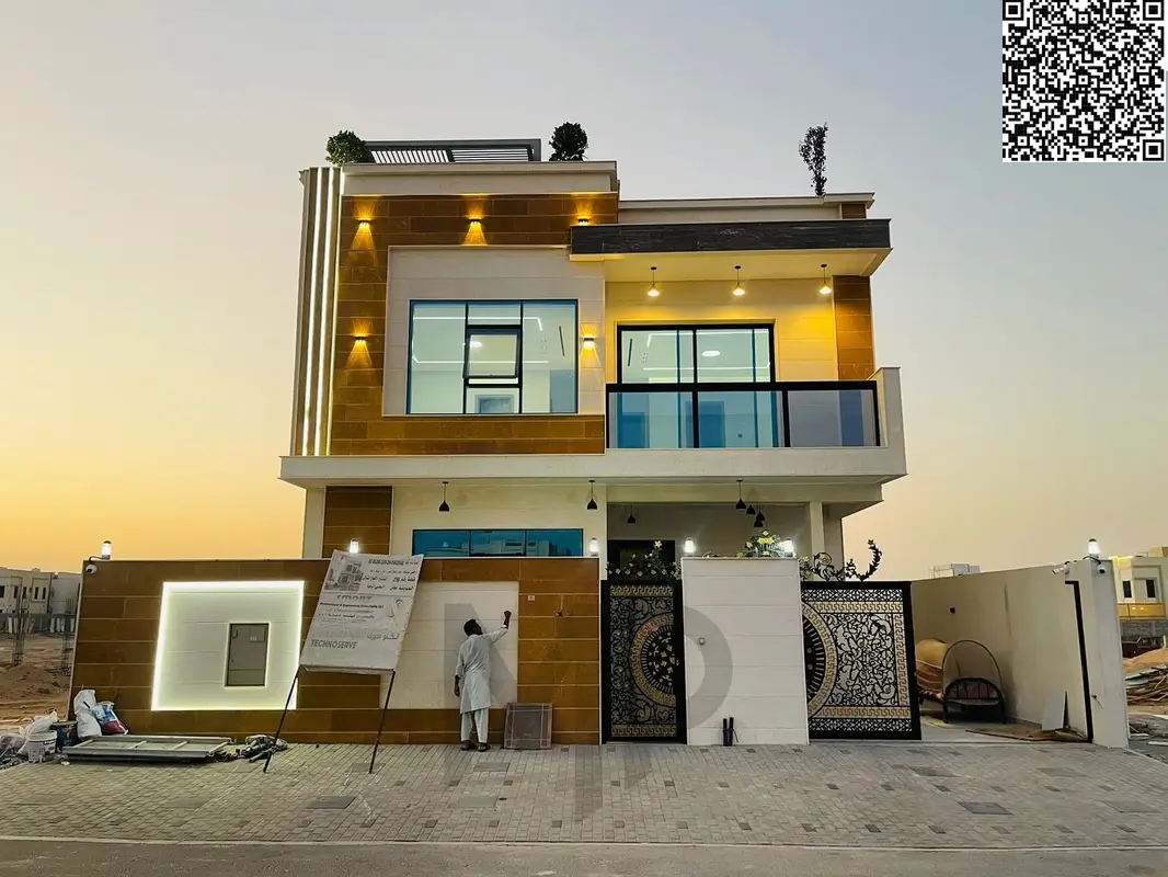 A luxurious villa is for sale in one of Ajman's most prestigious areas, with freehold ownership available to all nationalities. A unique opportunity.