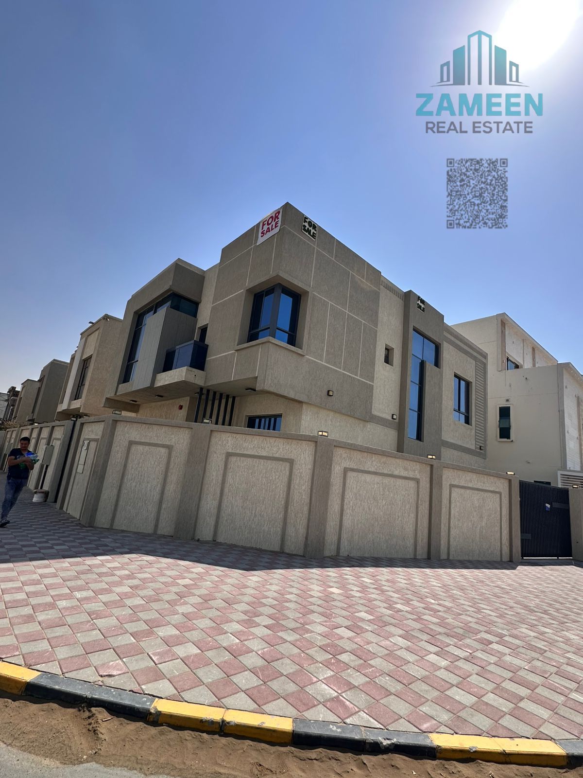 Luxury Villa for Sale in Al Zahia (Ajman) - Spacious and Exceptional Features An exceptional opportunity to own your dream villa with a large plot
