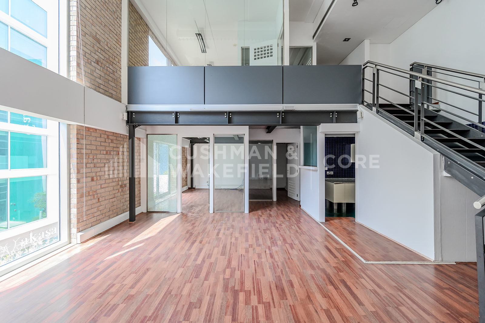 Visa Allowance 16 | Vacant | Fitted Office