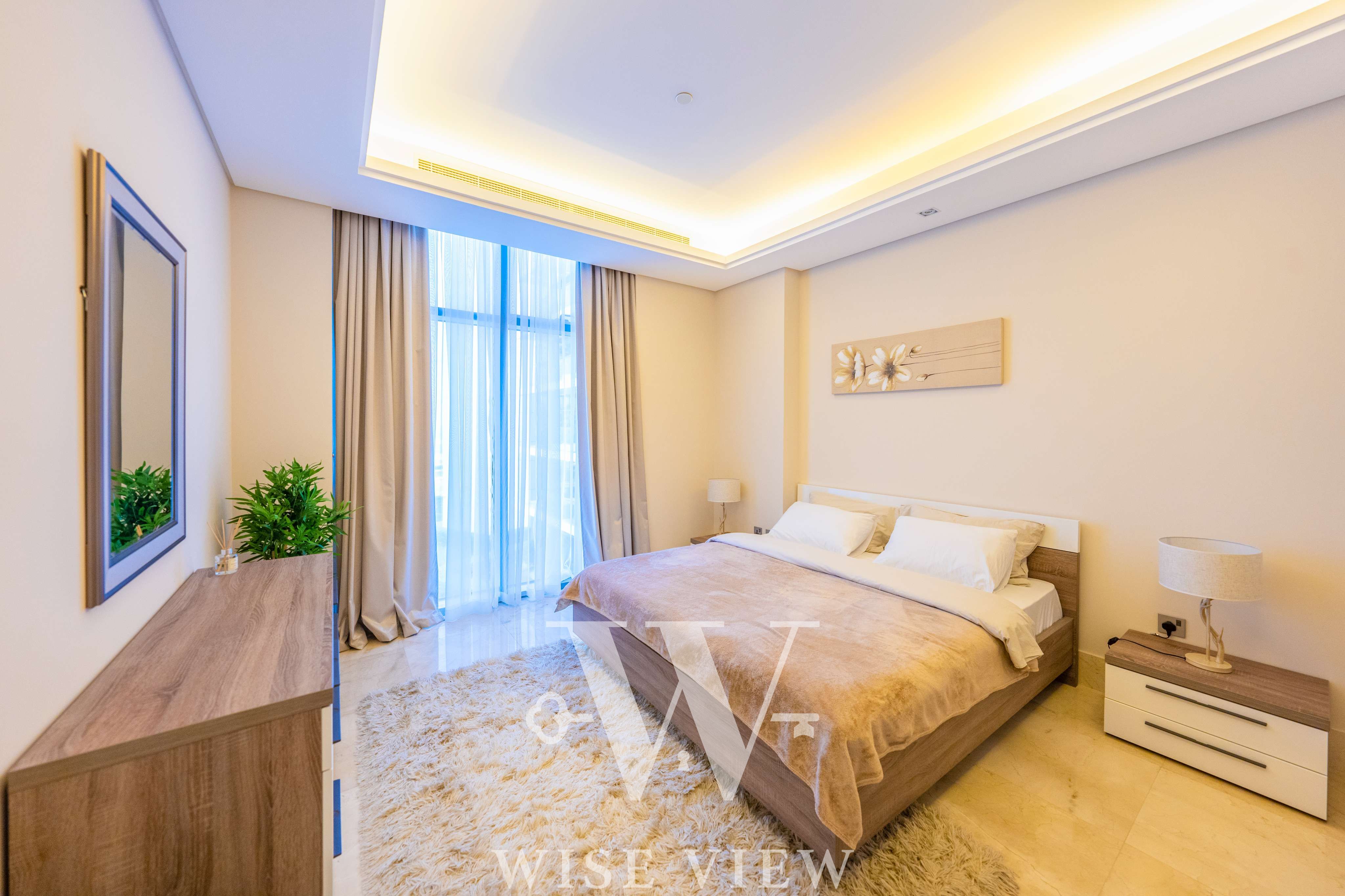 Panoramic Sea View | 12 Cheques | Beachfront