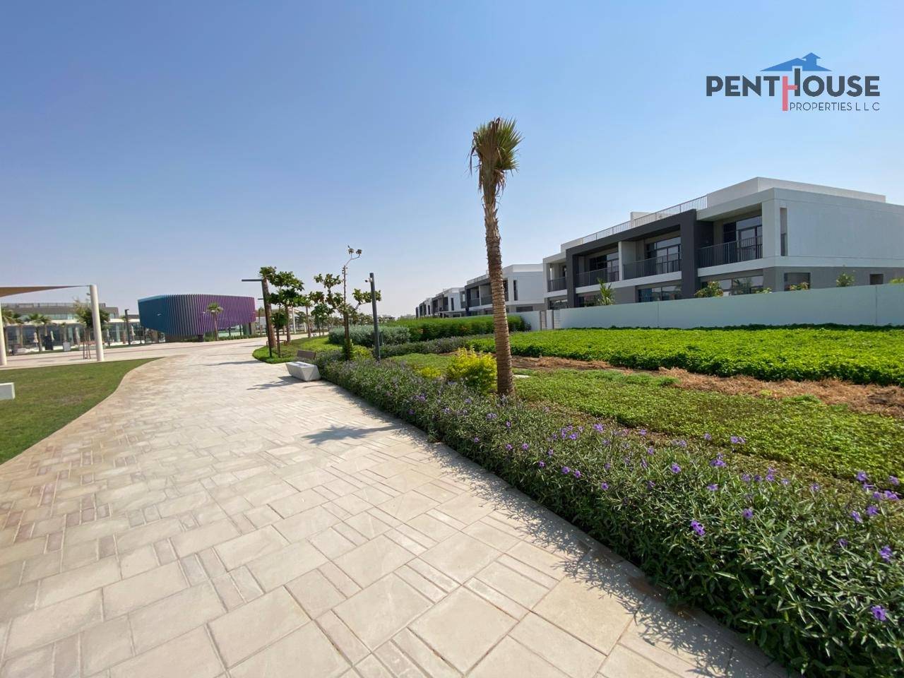 Single Row | Corner Unit | Biggest Plot