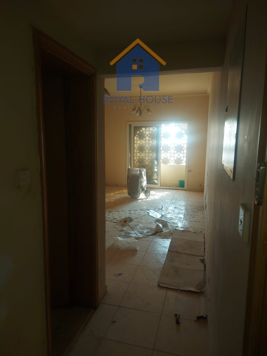 Stylish 2 BR Apartment in Al Qasimia with Modern Amenities