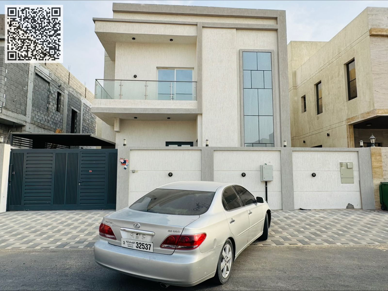 Luxury villa for rent in Al Amrah, Ajman | 5 master bedrooms + majlis + living room + maid's room | Prime location and excellent price
