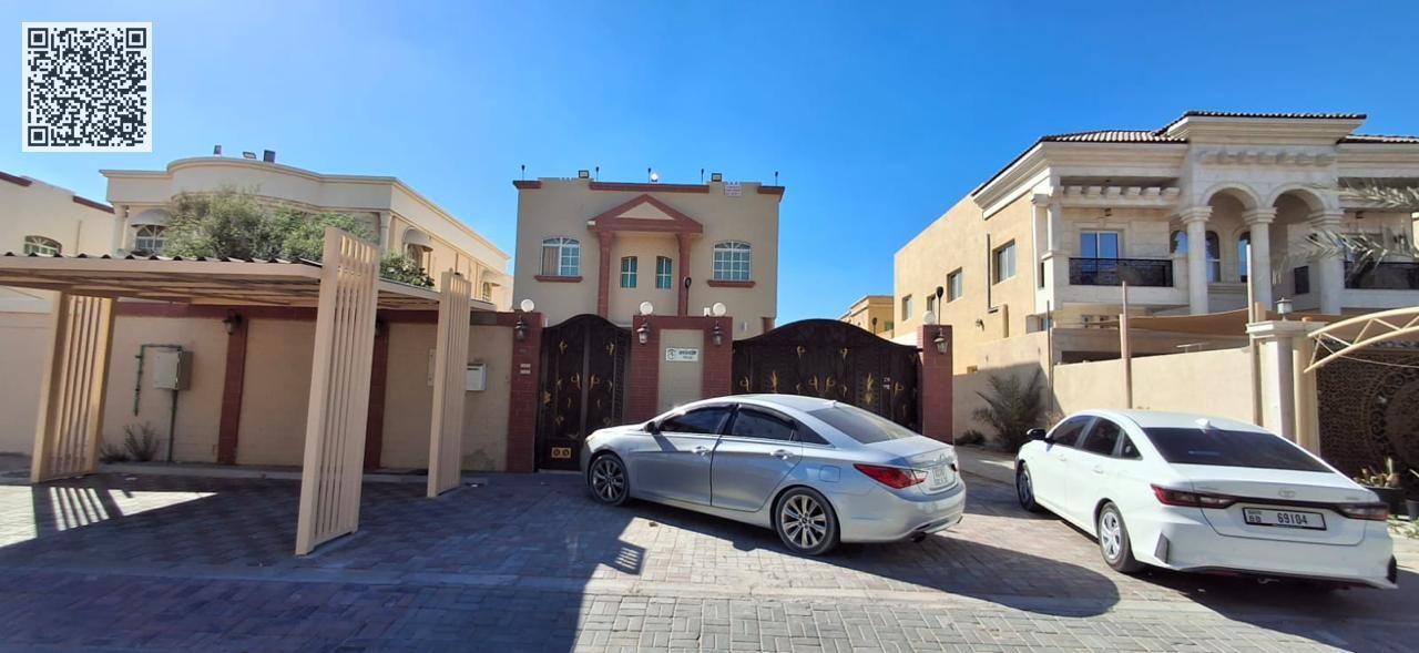 Spacious fivve master bedroom villa is available for rent in al rawda ajman