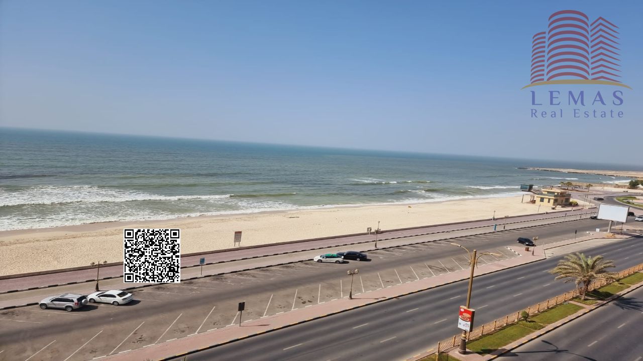2bhk For sale cash Open kitchen with sea and city views