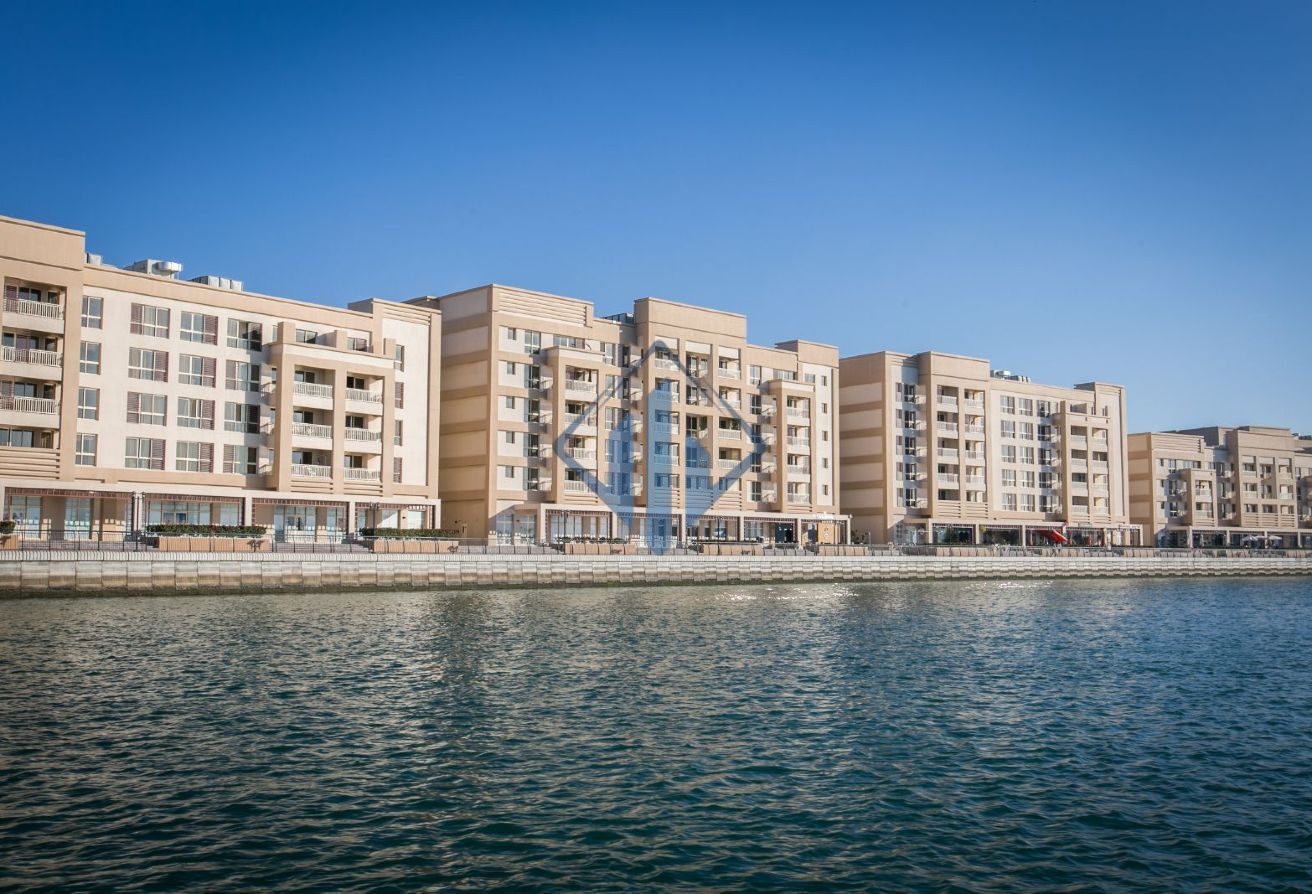 Spacious Studio Lagoon | Beach Front Living