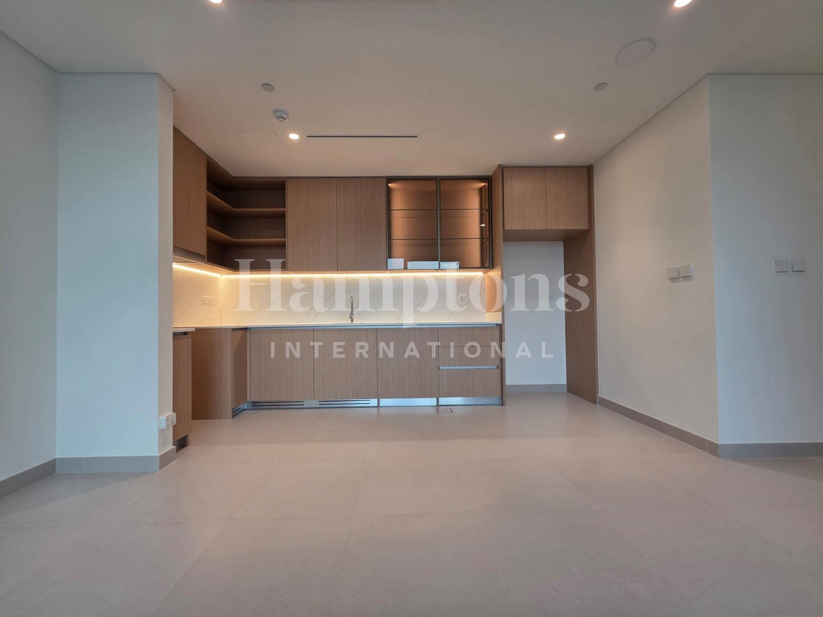 Bright and Elegant 2BR | Park and Pool Views