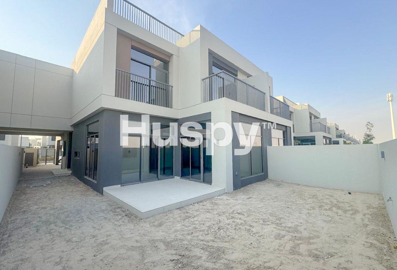 Open Layout | Vacant | Unfurnished