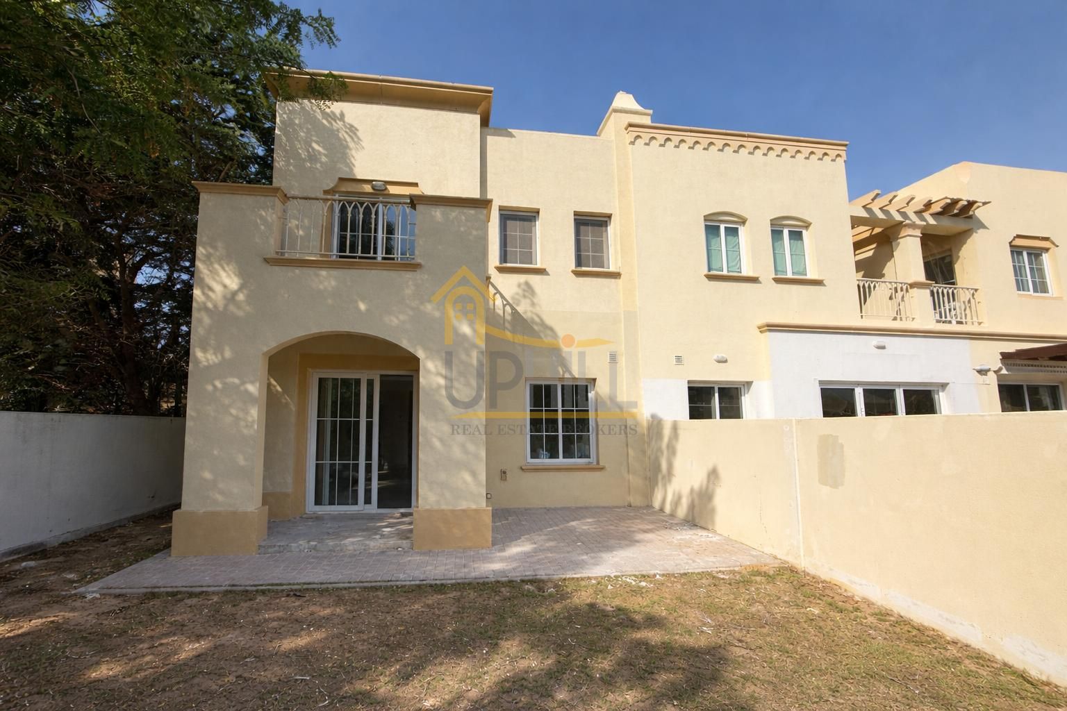 Lake View | 2 Beds | Well Maintained | Ready