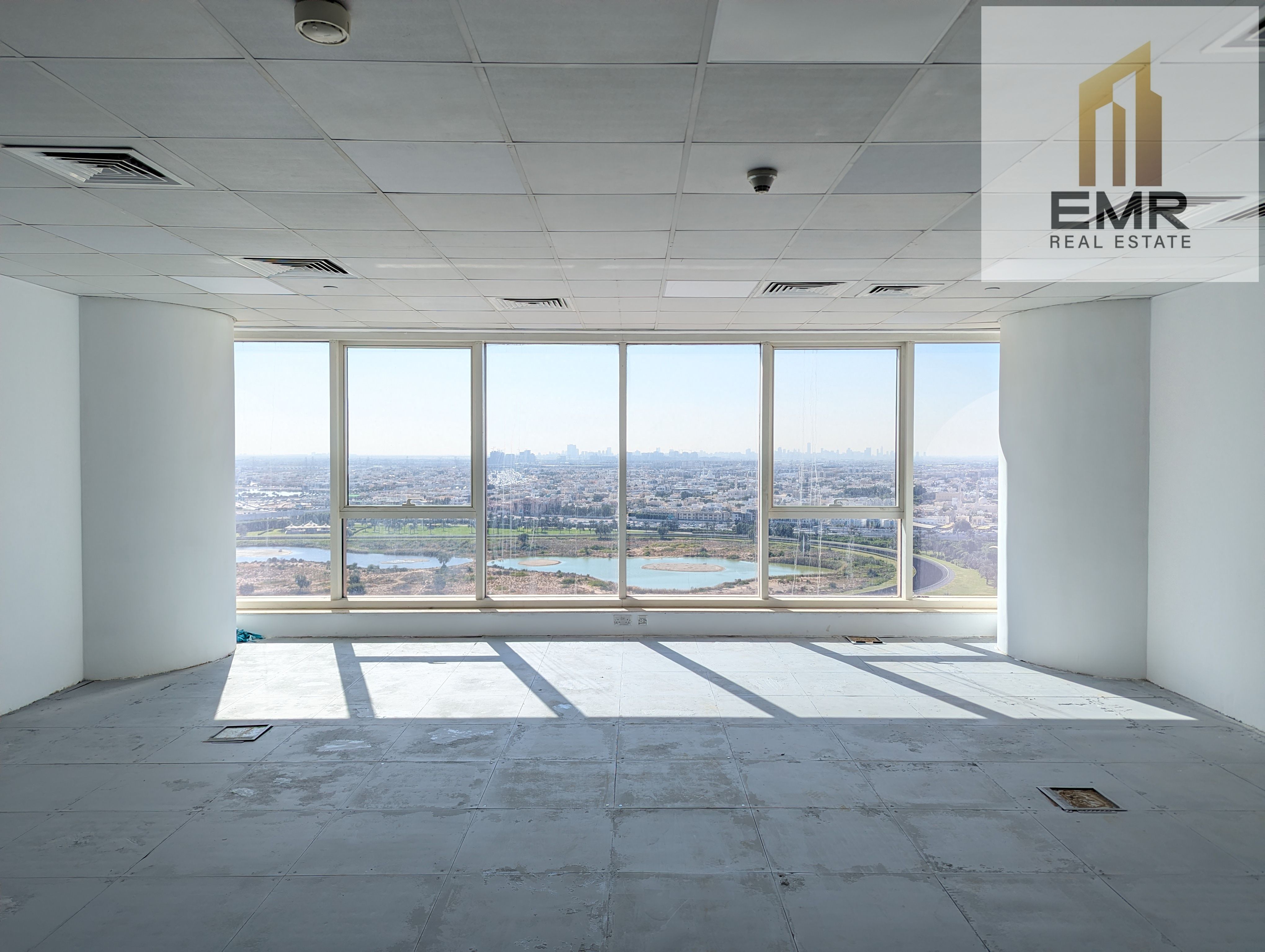 Flexible Terms | Adjacent Units | 3 Parkings