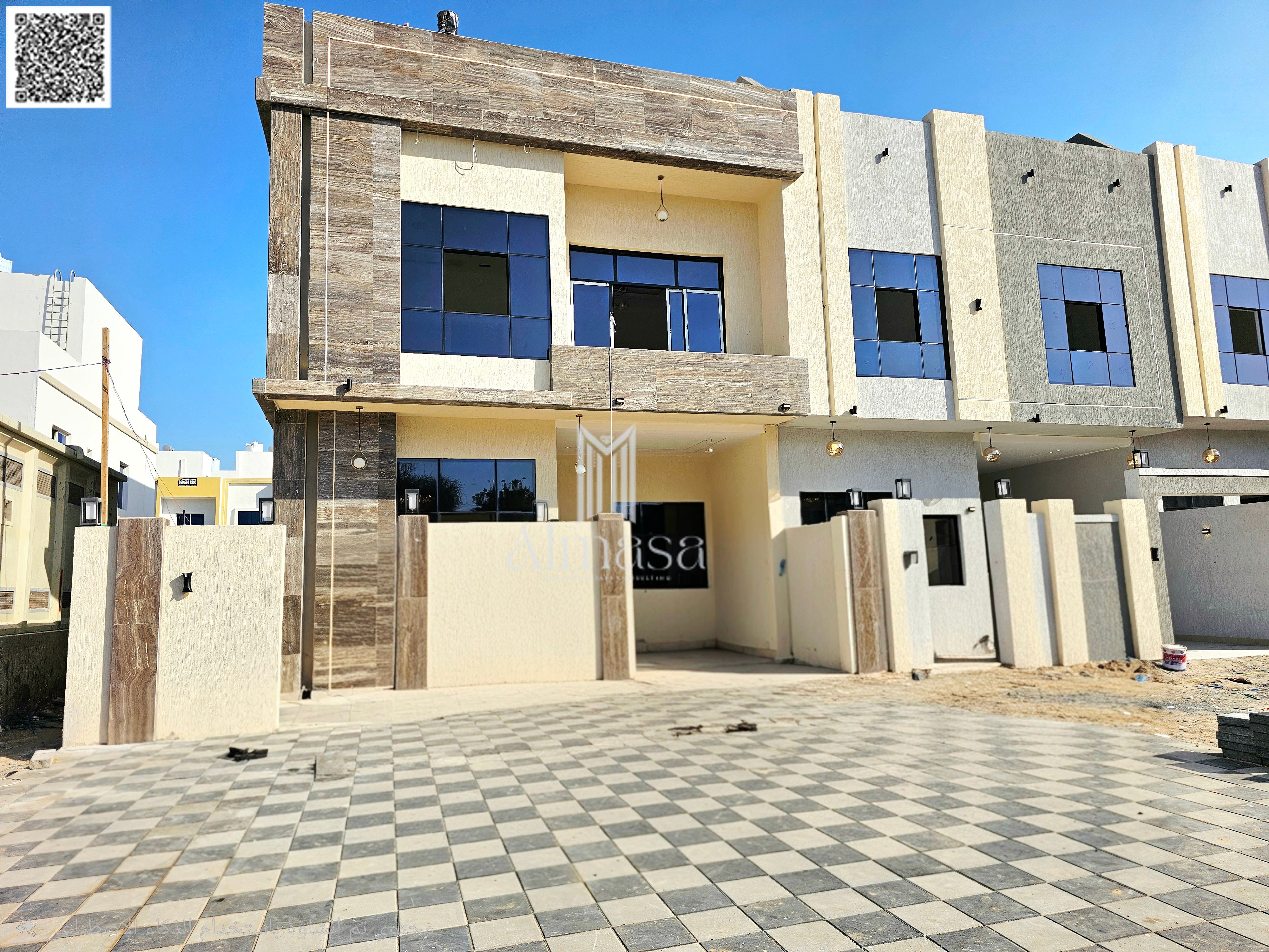 Modern villa, deluxe finishing, including registration fees (21-meter setback in front of the villa)