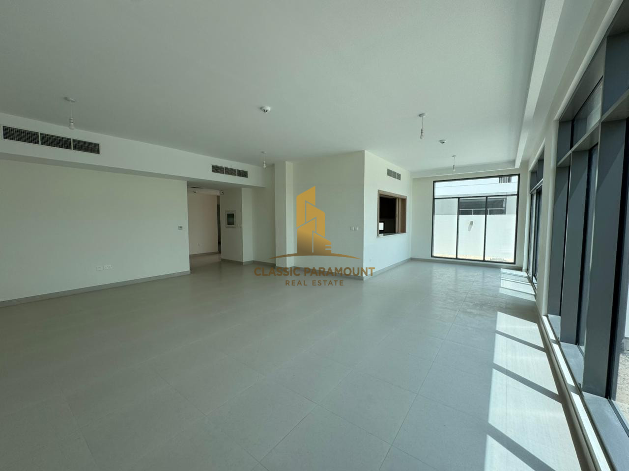 Single Row | Big Plot | Corner Unit | Next to Park