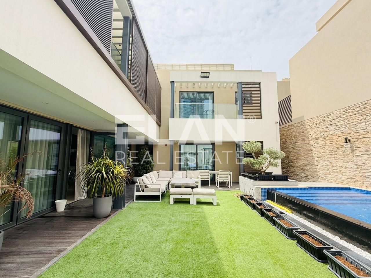 Luxury Furnished Villa | Large Layout | Vacant