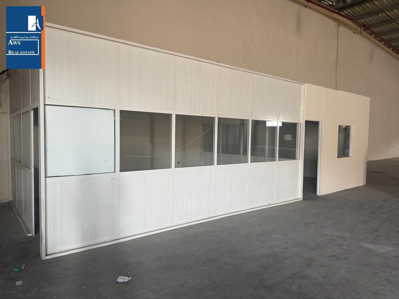 Industrial-Ready Warehouse in a Prime Commercial District