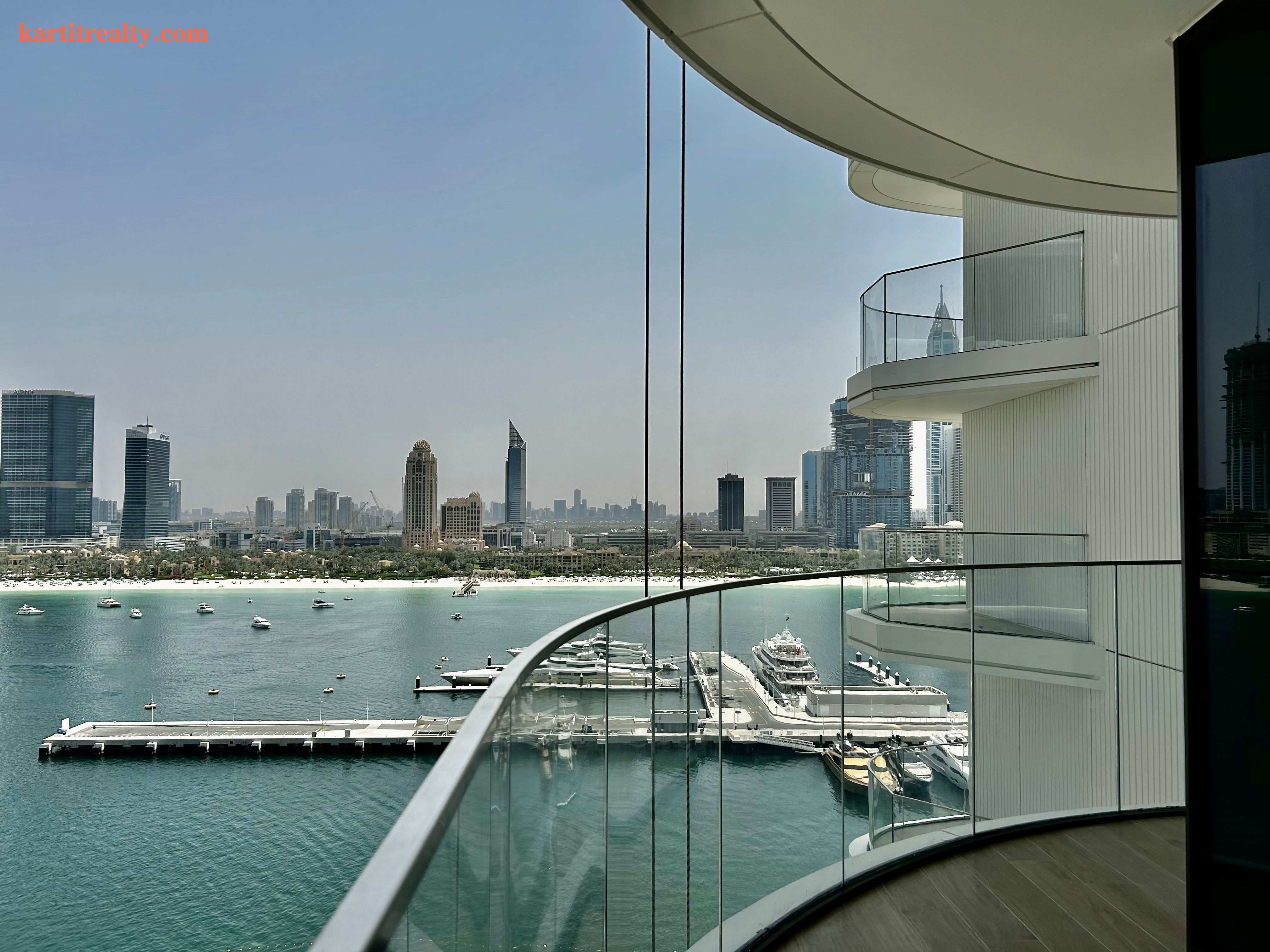 Corner Unit | Sea view | Private Beach Access