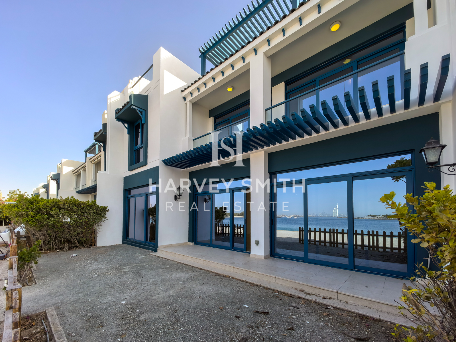 Beachfront TH | Sea Views | Private Beach Access