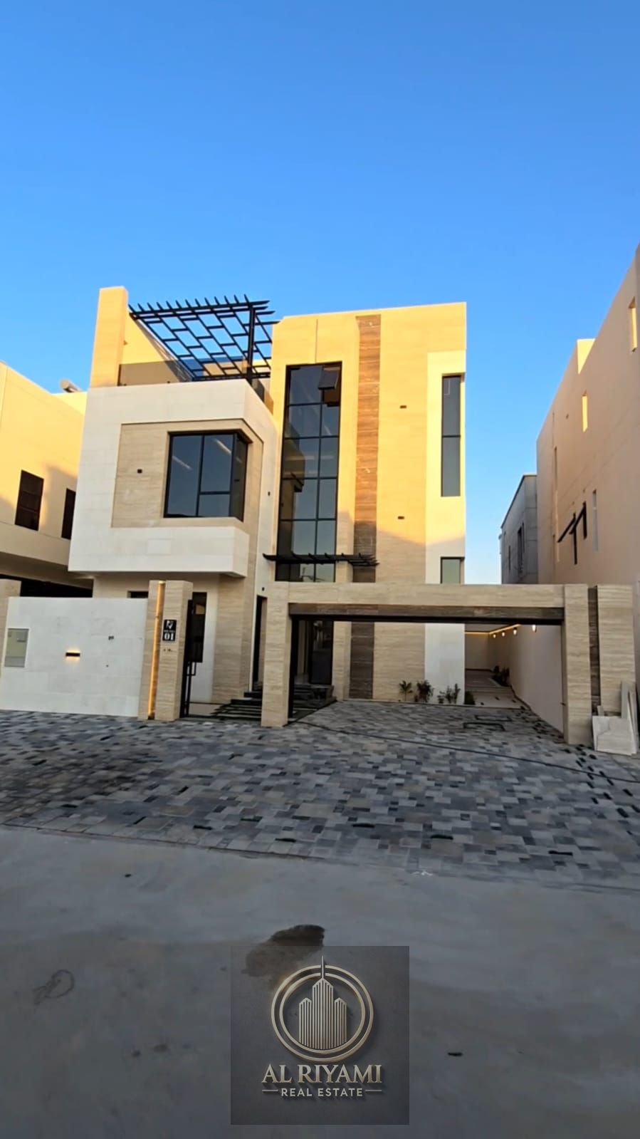 An exceptional opportunity: a brand new, ultra-luxurious corner villa with a swimming pool for rent at the best price for everyone.