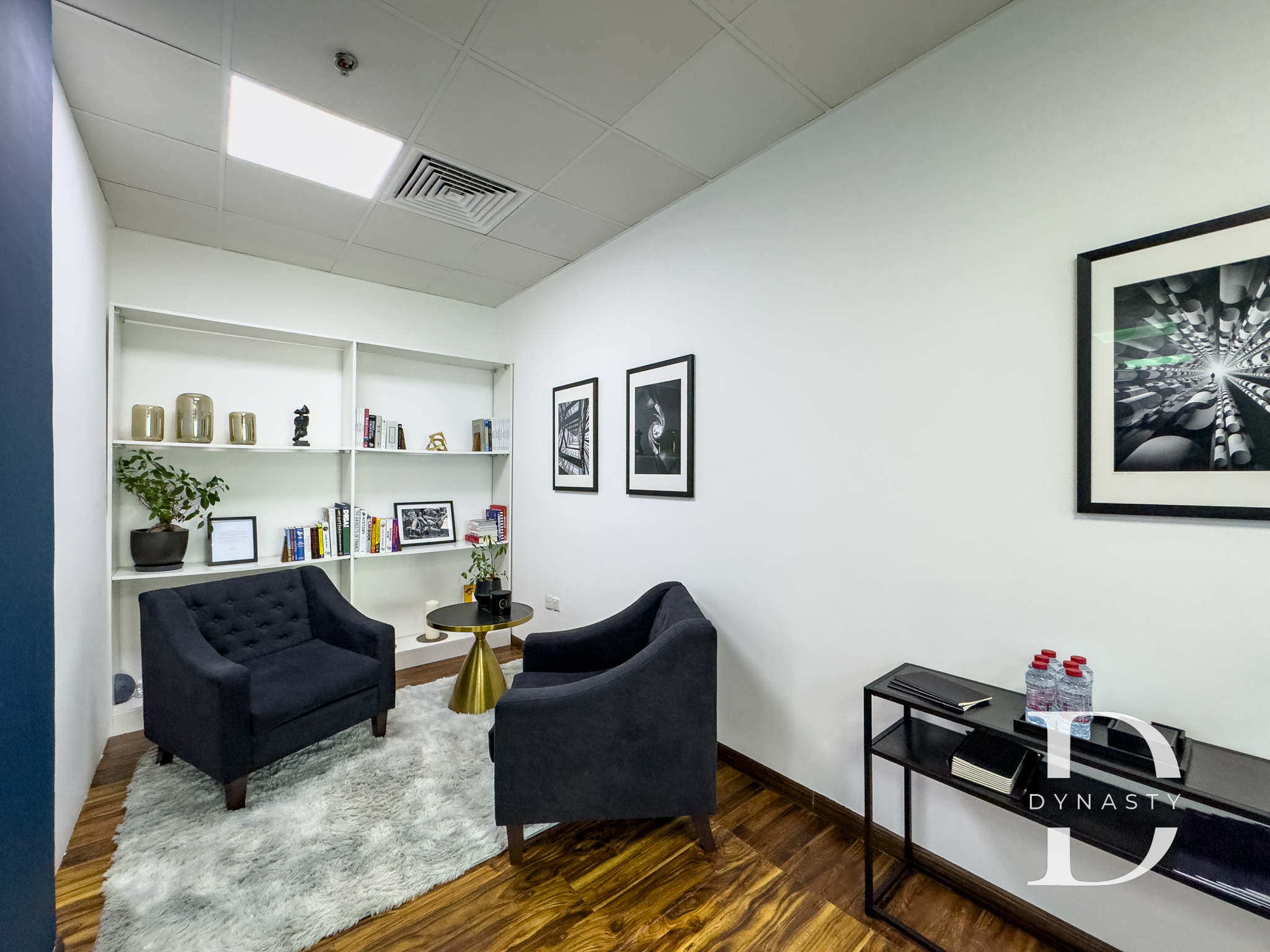 Near Metro | 3 Parking | Furnished | Pool-Gym.