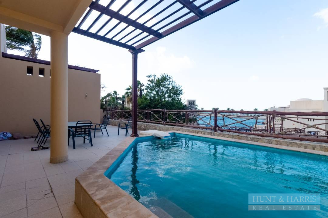 3 Bedroom Beach Home for Rent in The Cove - Stunning Ocean View